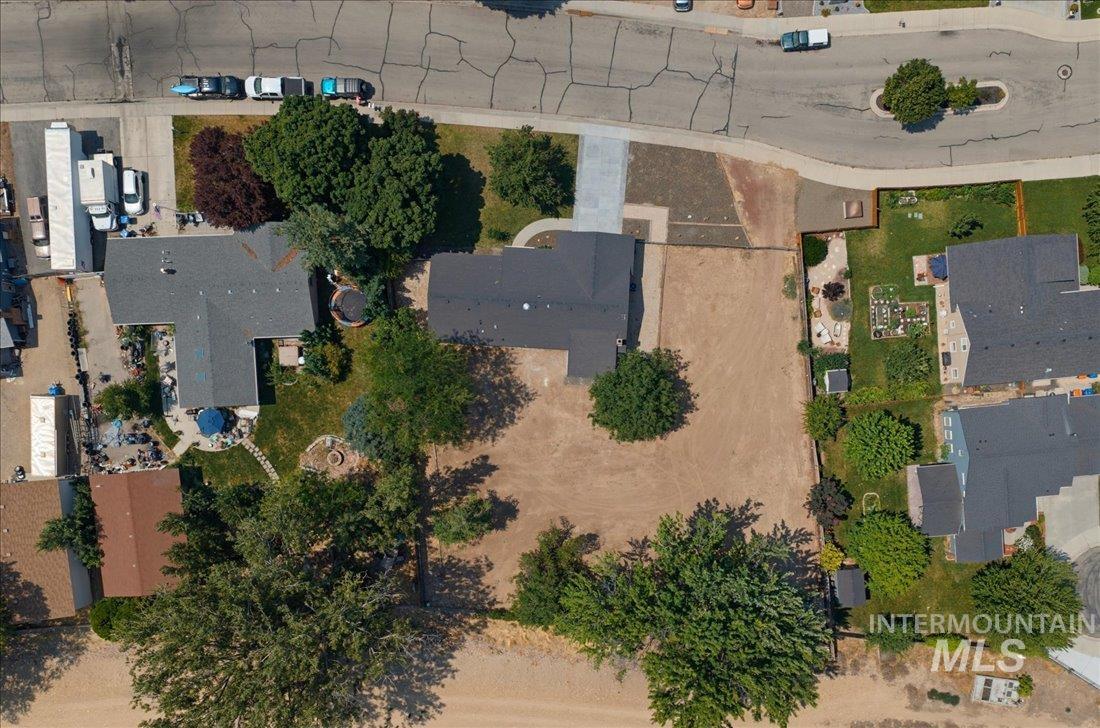5030 S Missoula Way, Boise, Idaho 83709, 3 Bedrooms, 2 Bathrooms, Residential For Sale, Price $499,999, 98994694