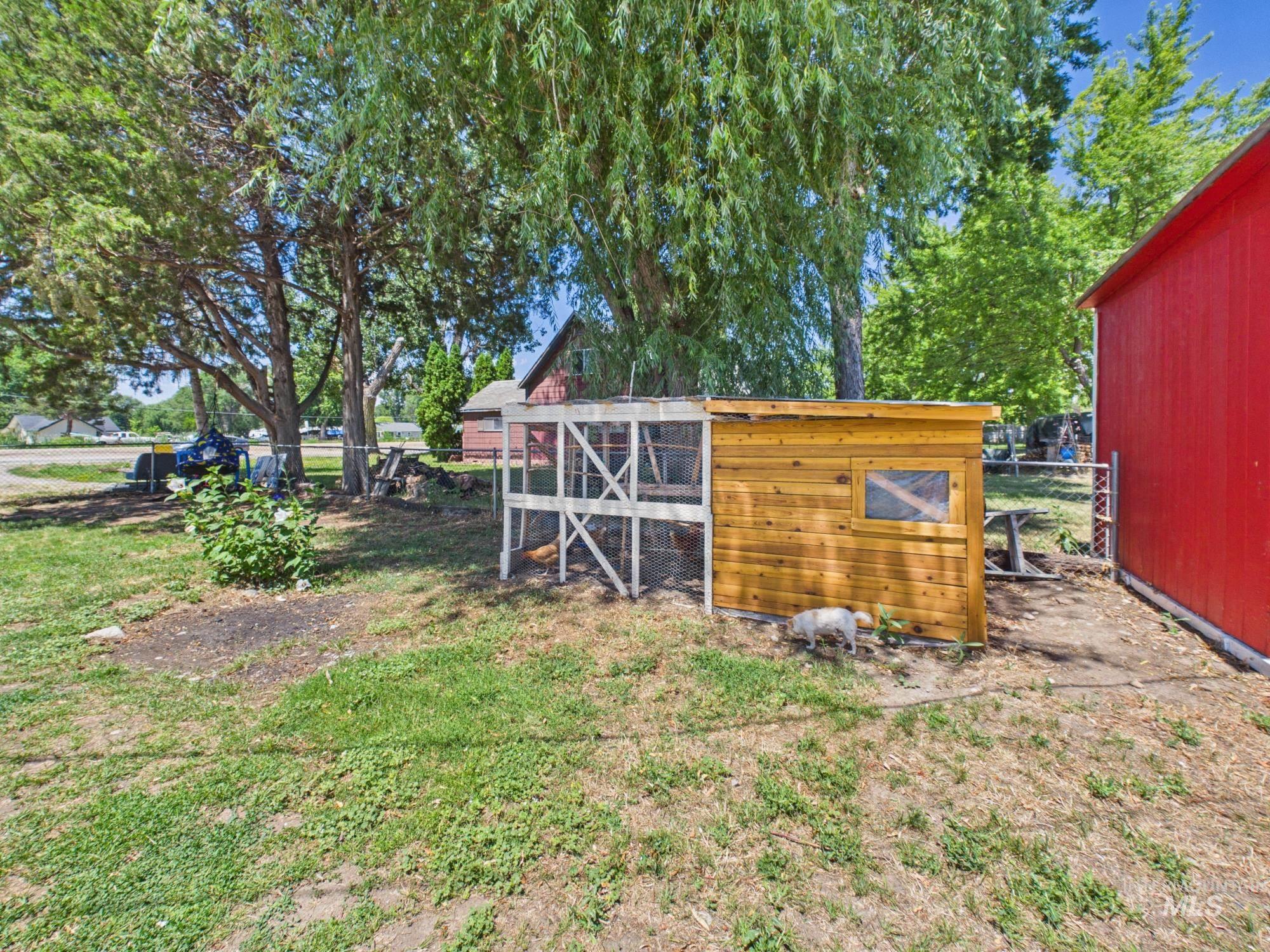 1118 S Boise Ave., Emmett, Idaho 83617, 3 Bedrooms, 1 Bathroom, Residential For Sale, Price $399,000, 98994695
