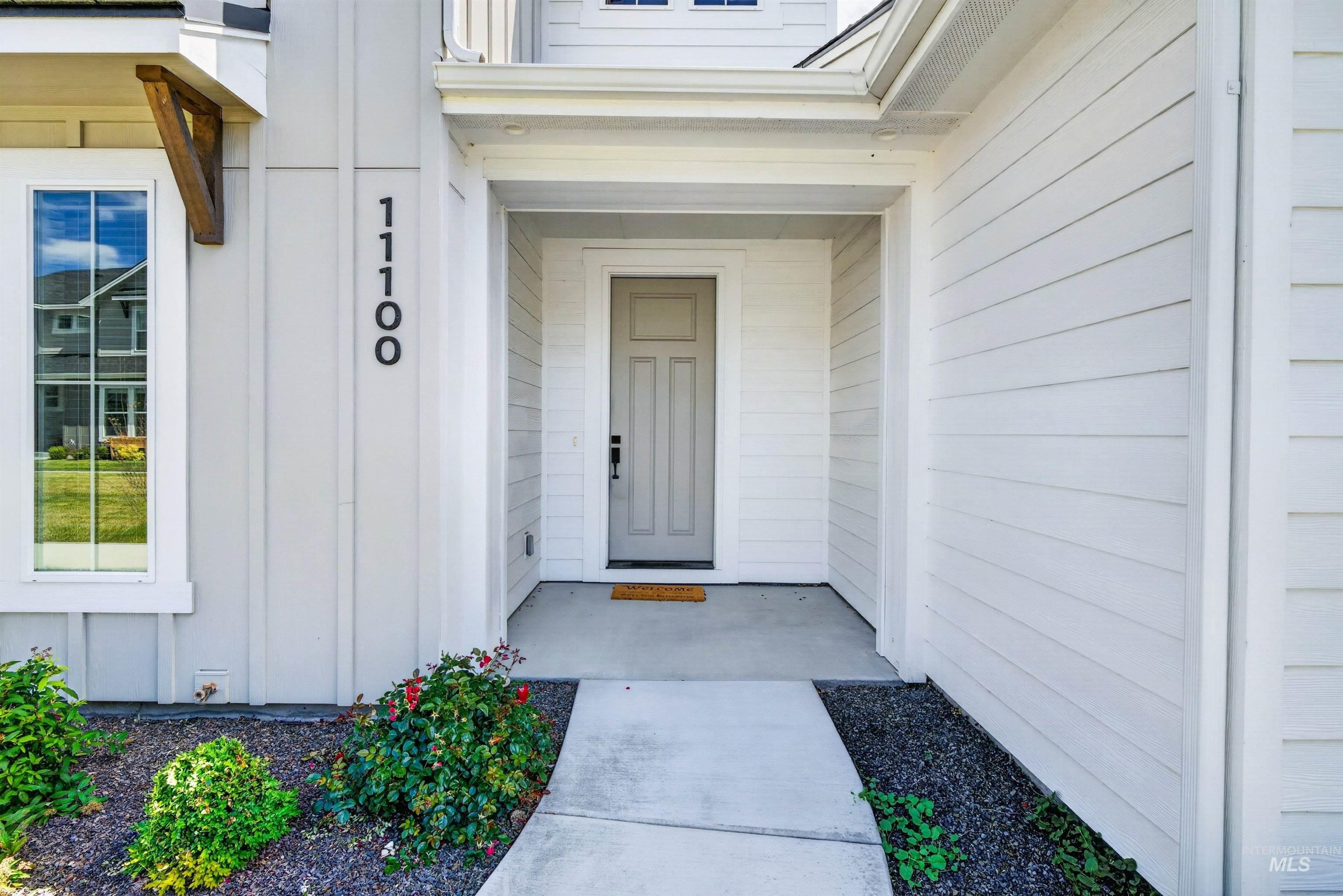 11100 W Portola St, Boise, Idaho 83709, 3 Bedrooms, 2.5 Bathrooms, Residential For Sale, Price $469,900,MLS 98994698