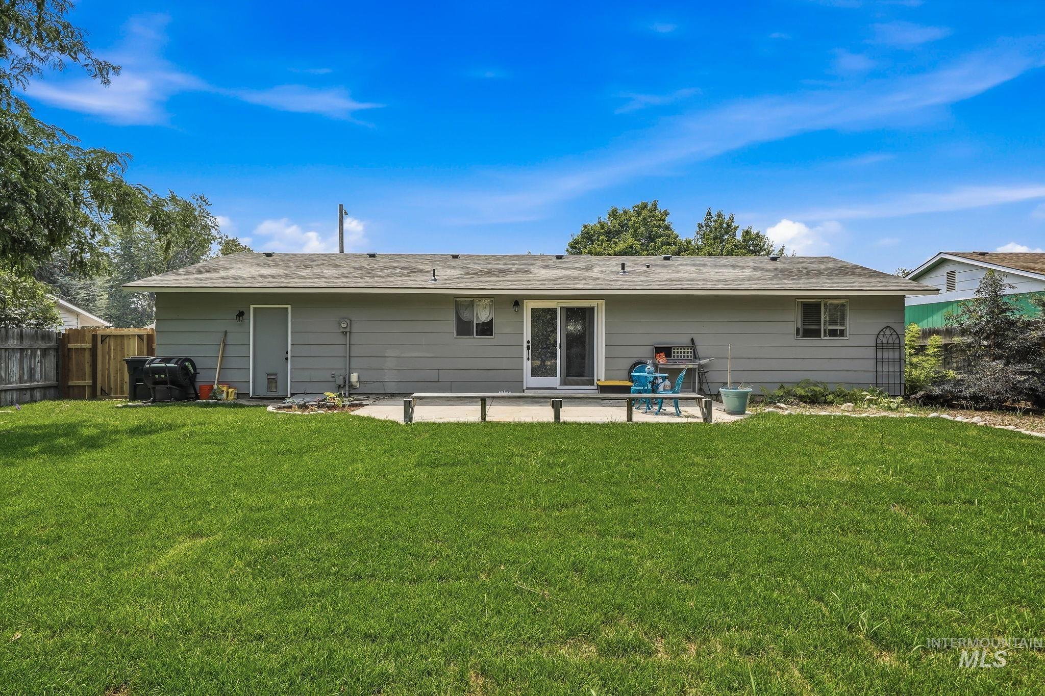 1218 W Chateau, Meridian, Idaho 83646, 3 Bedrooms, 1 Bathroom, Residential For Sale, Price $375,000, 98994701