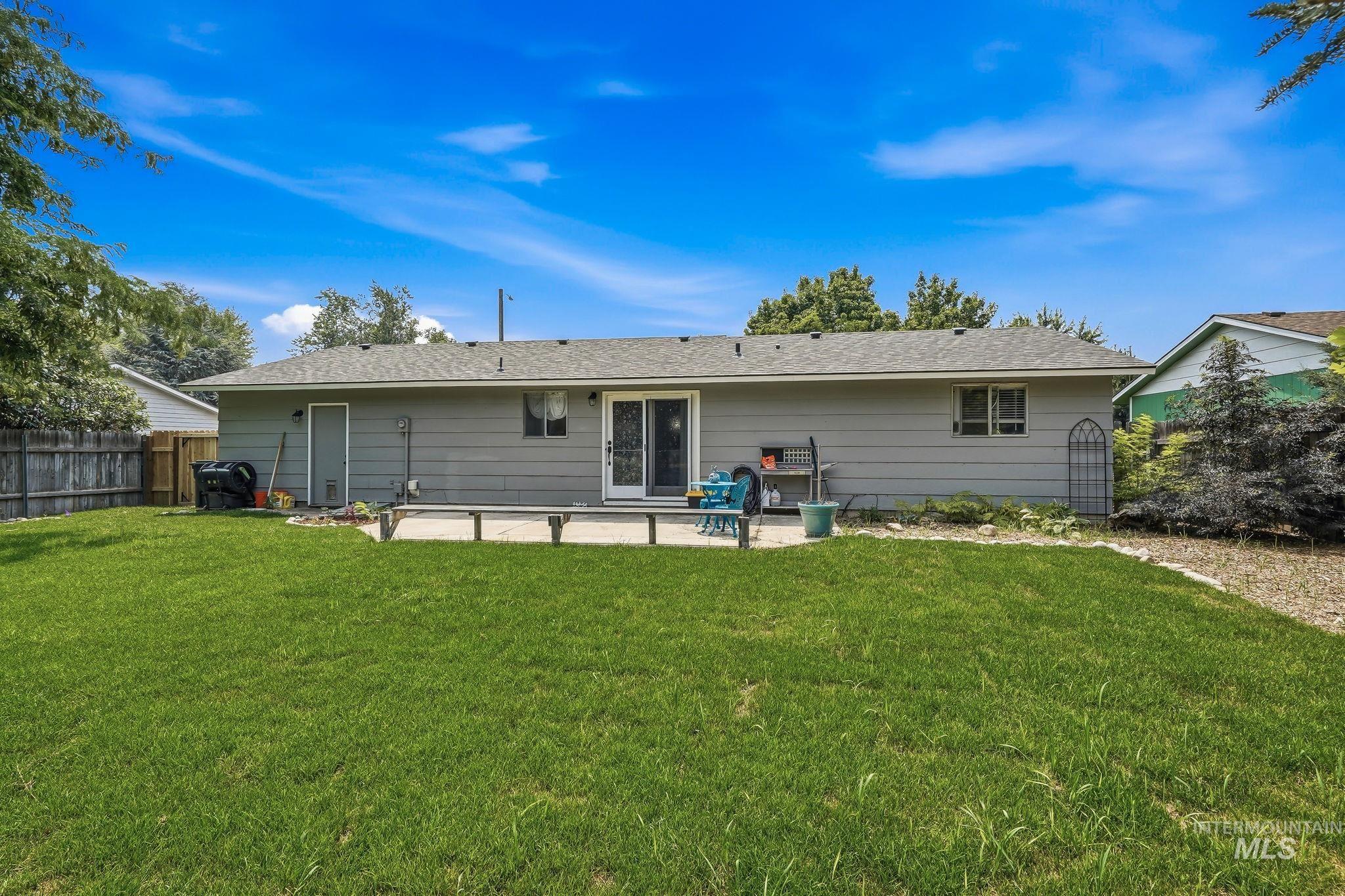 1218 W Chateau, Meridian, Idaho 83646, 3 Bedrooms, 1 Bathroom, Residential For Sale, Price $375,000, 98994701