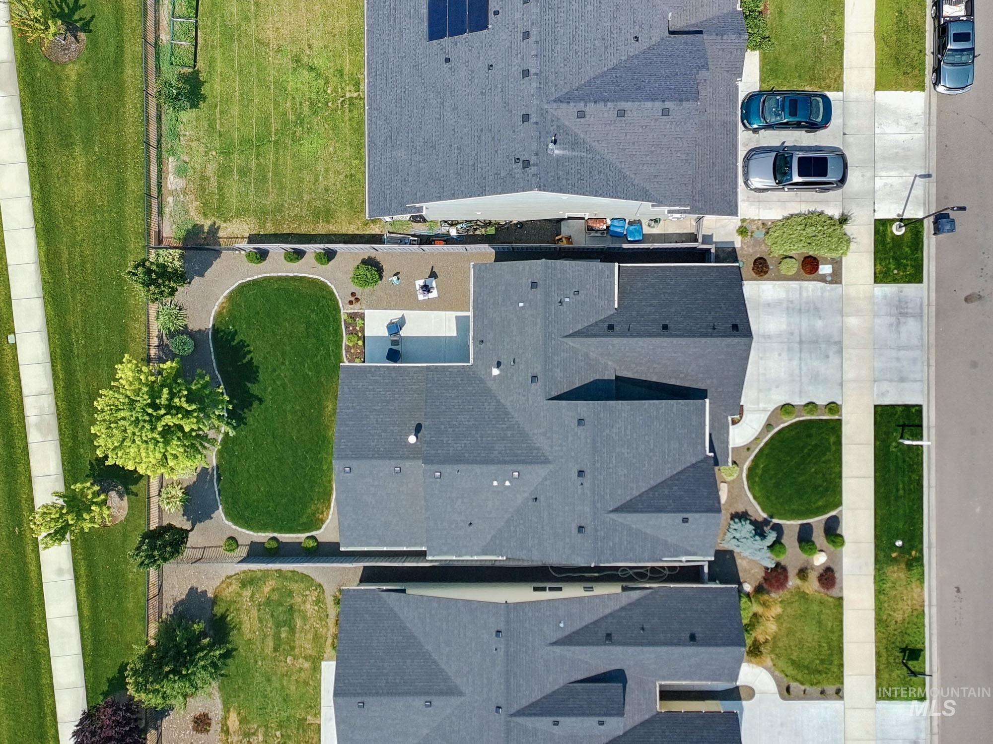 18423 Hush Creek Way, Nampa, Idaho 83687, 4 Bedrooms, 2.5 Bathrooms, Residential For Sale, Price $524,900,MLS 98994704