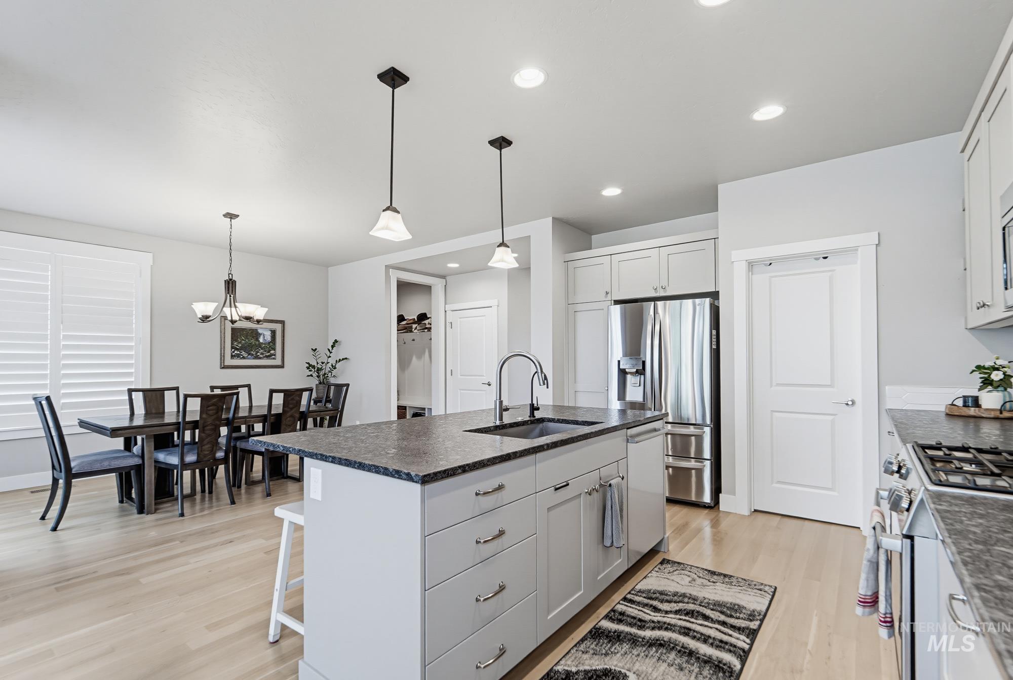 18423 Hush Creek Way, Nampa, Idaho 83687, 4 Bedrooms, 2.5 Bathrooms, Residential For Sale, Price $529,900, 98994704