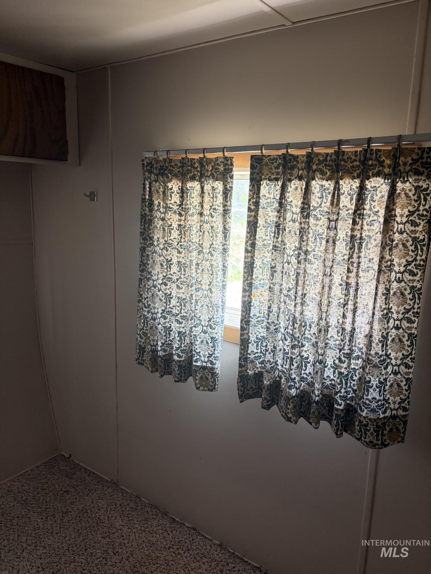 117 McCulloch Dr., West Magic, Idaho 83352, 1 Bedroom, 1 Bathroom, Residential For Sale, Price $69,900,MLS 98994709