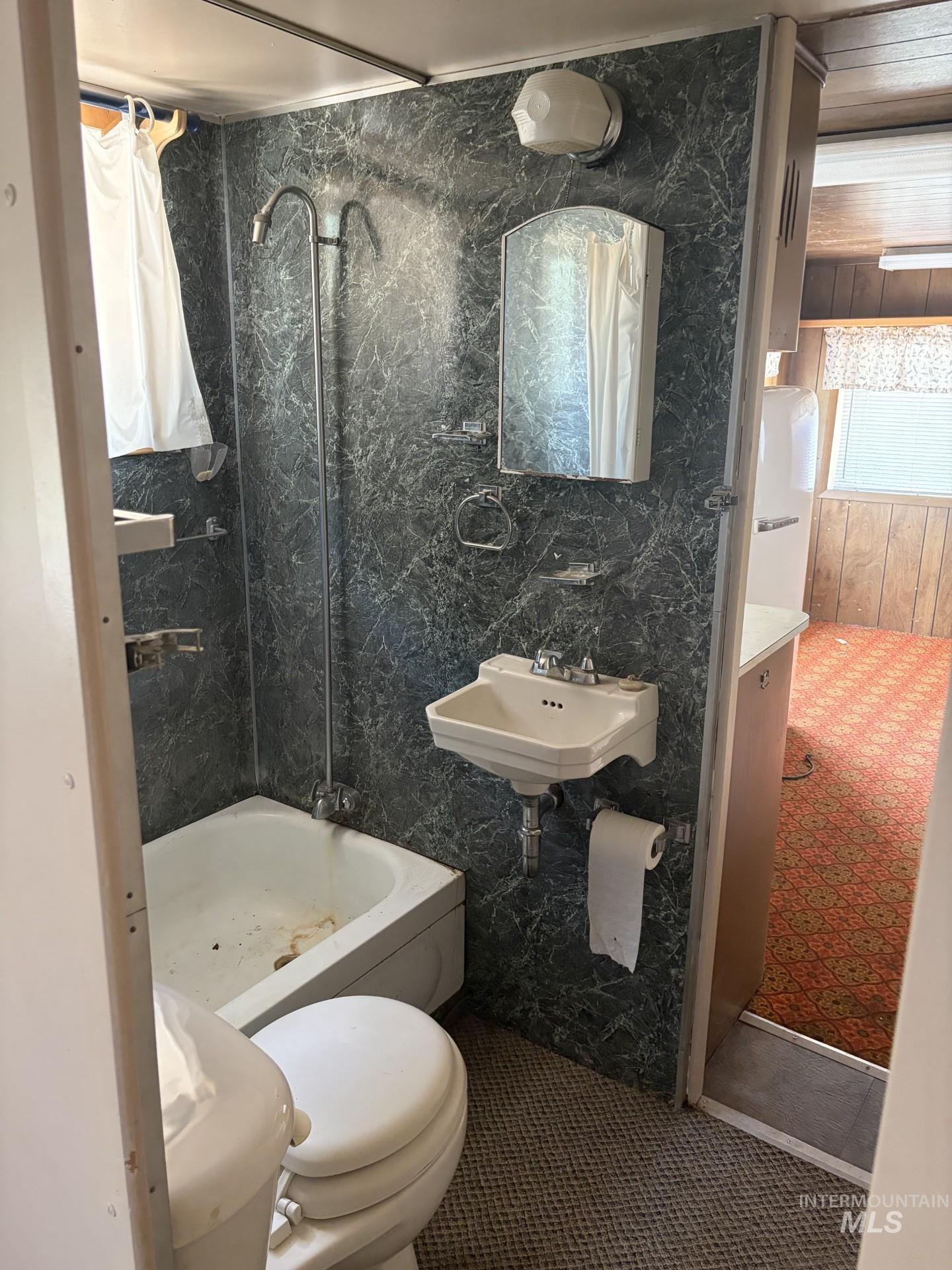 117 McCulloch Dr., West Magic, Idaho 83352, 1 Bedroom, 1 Bathroom, Residential For Sale, Price $69,900, 98994709