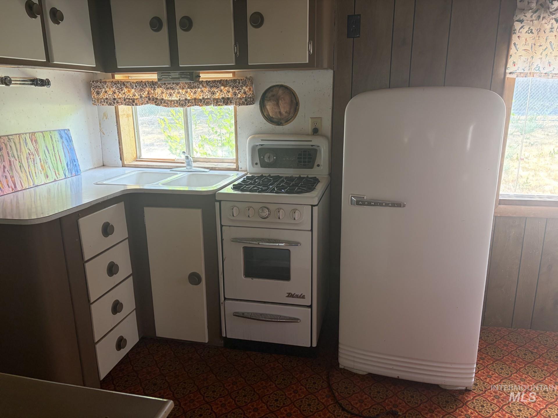 117 McCulloch Dr., West Magic, Idaho 83352, 1 Bedroom, 1 Bathroom, Residential For Sale, Price $69,900, 98994709