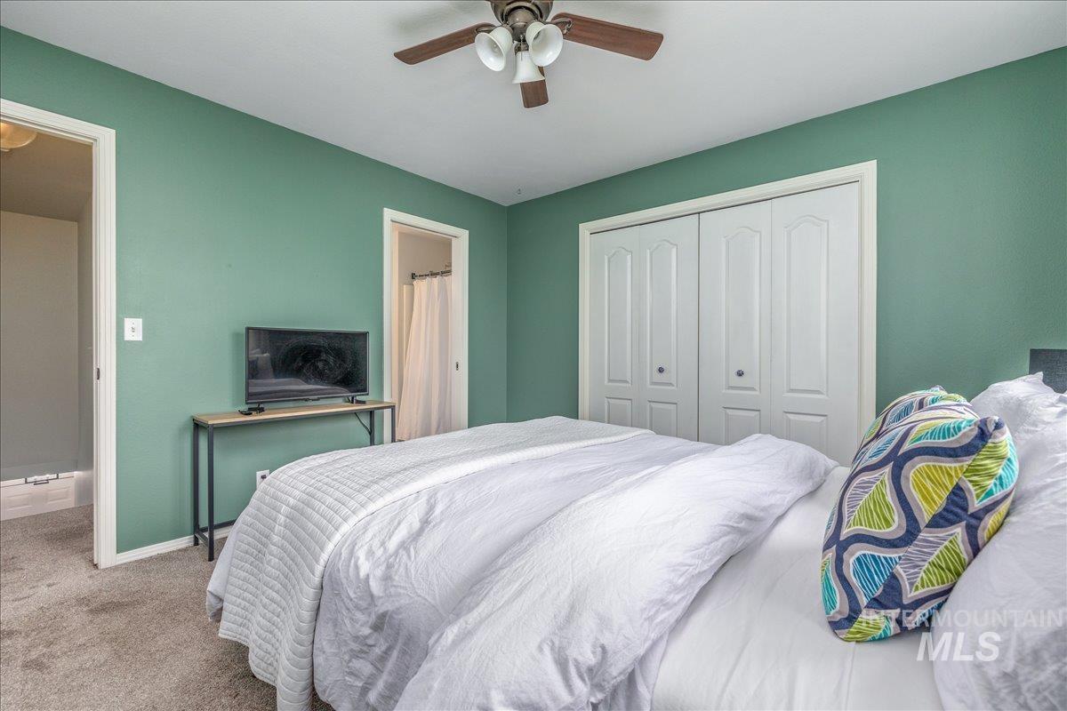 1917 N 33rd St, Boise, Idaho 83703, 2 Bedrooms, 1.5 Bathrooms, Residential For Sale, Price $429,900,MLS 98994711