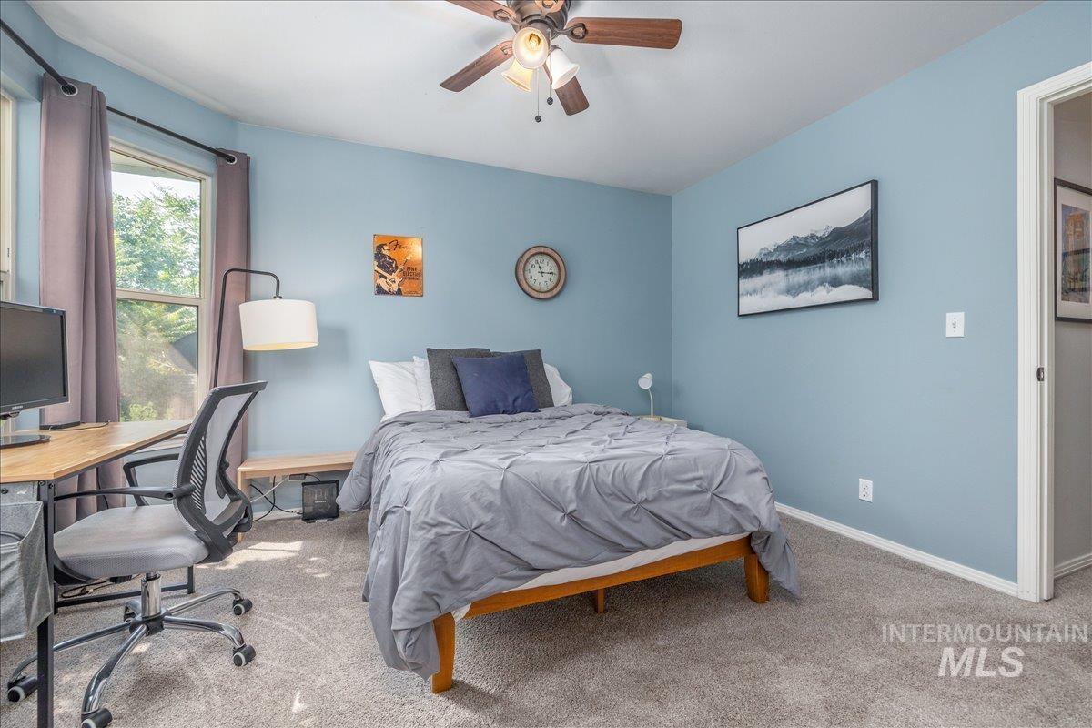 1917 N 33rd St, Boise, Idaho 83703, 2 Bedrooms, 1.5 Bathrooms, Residential For Sale, Price $429,900,MLS 98994711