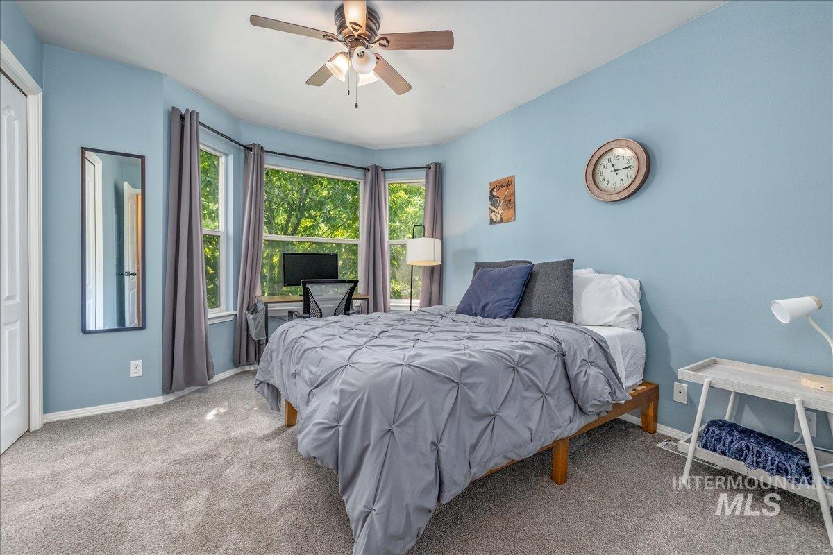 1917 N 33rd St, Boise, Idaho 83703, 2 Bedrooms, 1.5 Bathrooms, Residential For Sale, Price $429,900,MLS 98994711