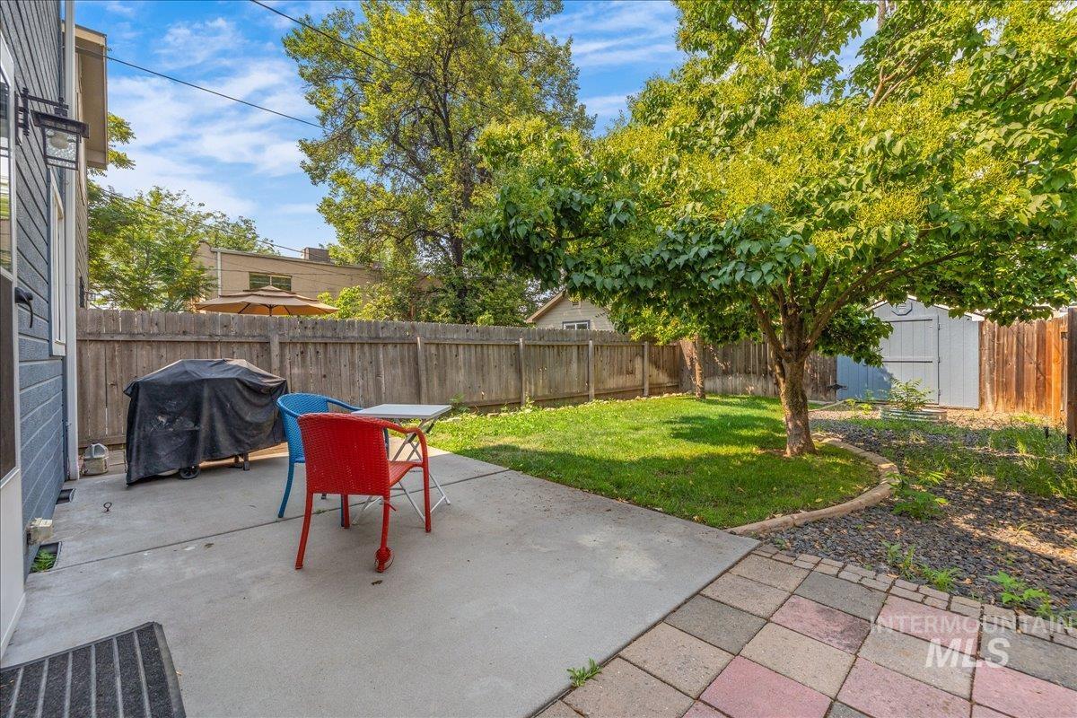 1917 N 33rd St, Boise, Idaho 83703, 2 Bedrooms, 1.5 Bathrooms, Residential For Sale, Price $429,900,MLS 98994711