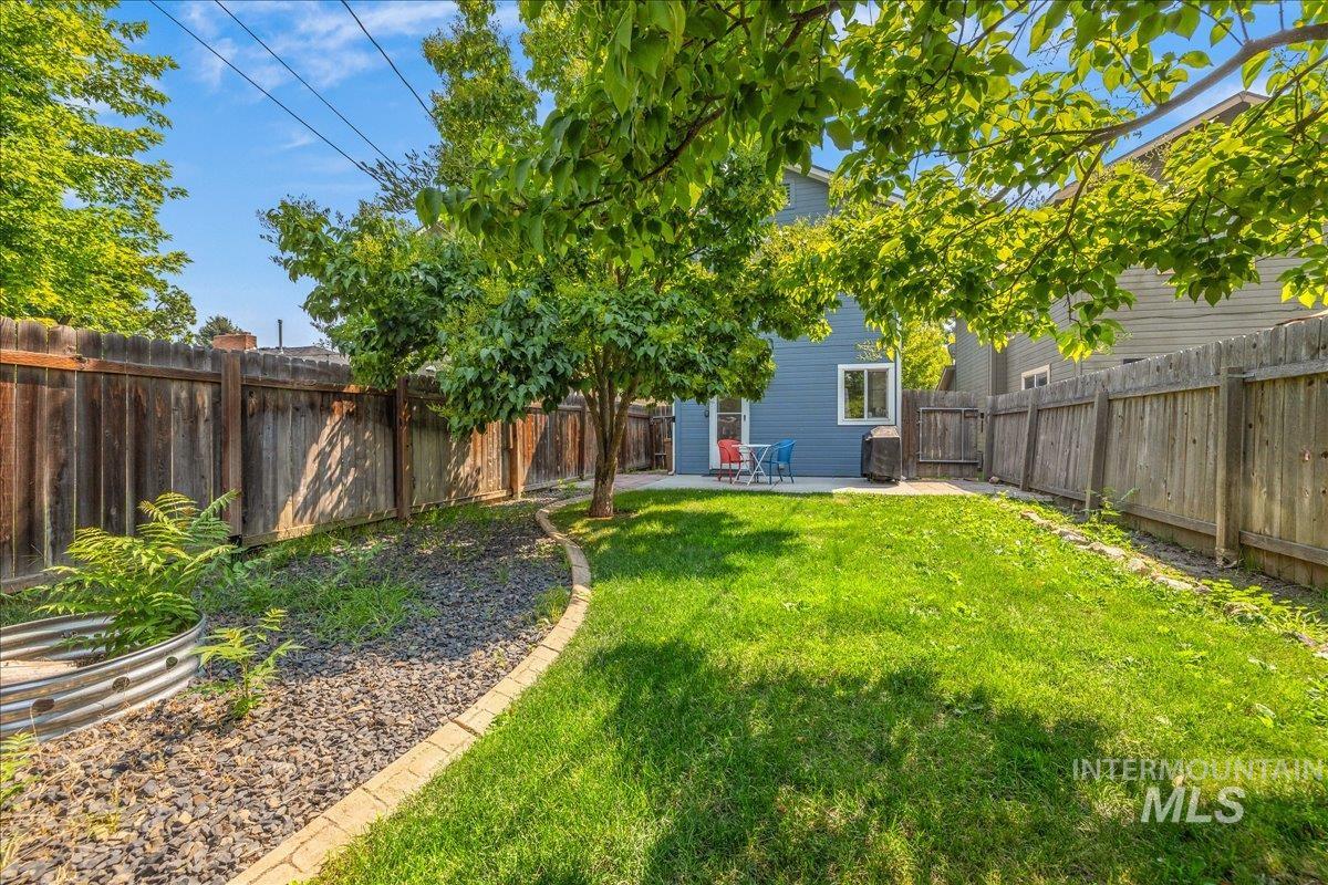 1917 N 33rd St, Boise, Idaho 83703, 2 Bedrooms, 1.5 Bathrooms, Residential For Sale, Price $429,900,MLS 98994711
