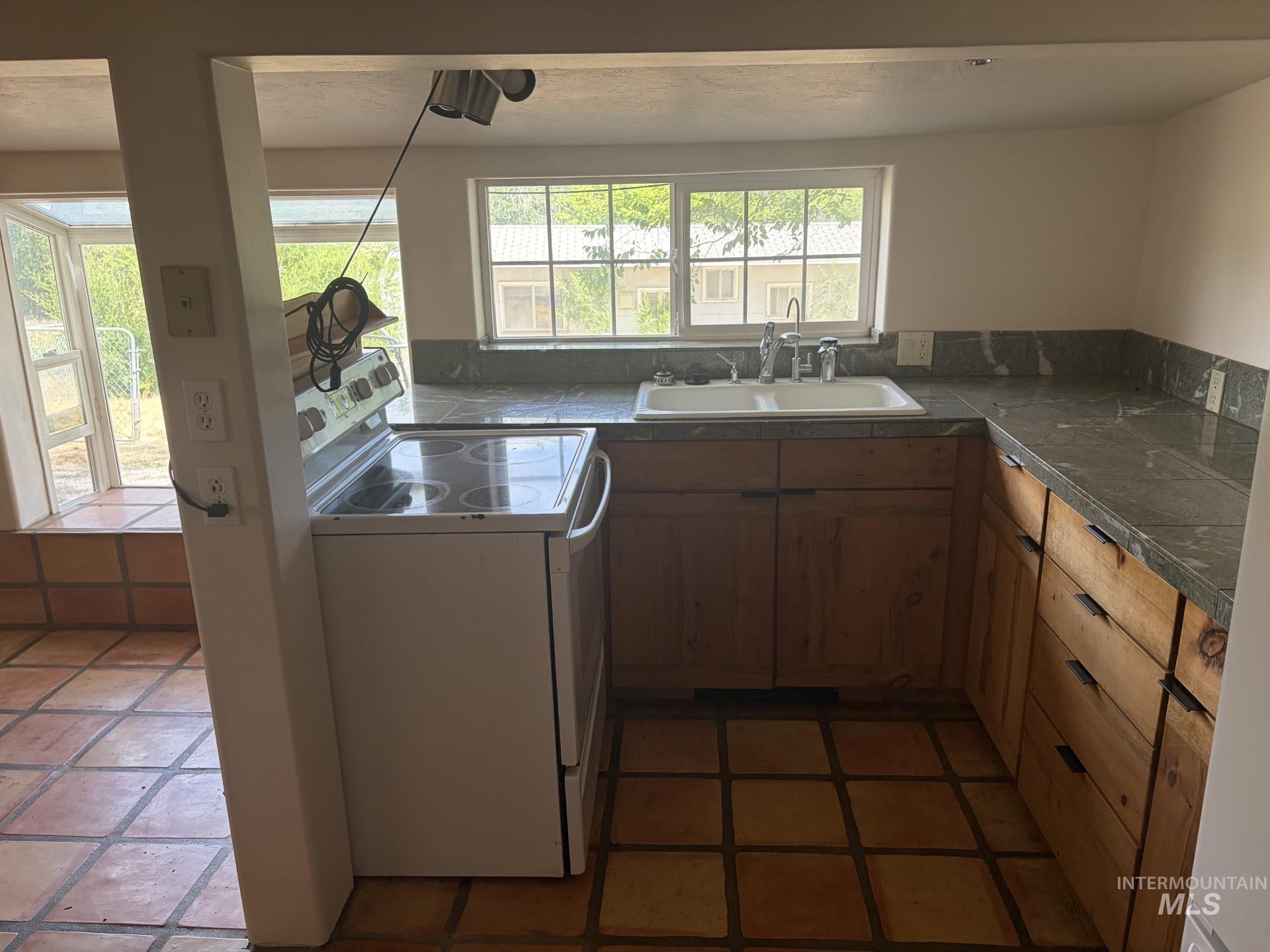 116 + 118 McCulloch Dr., West Magic, Idaho 83352, 1 Bedroom, 1 Bathroom, Residential For Sale, Price $199,900, 98994720