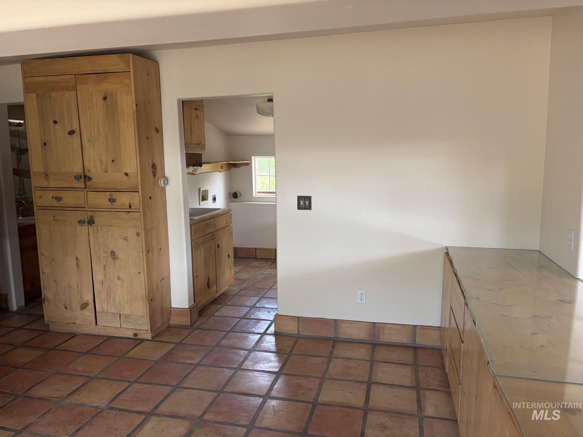 116 + 118 McCulloch Dr., West Magic, Idaho 83352, 1 Bedroom, 1 Bathroom, Residential For Sale, Price $199,900,MLS 98994720