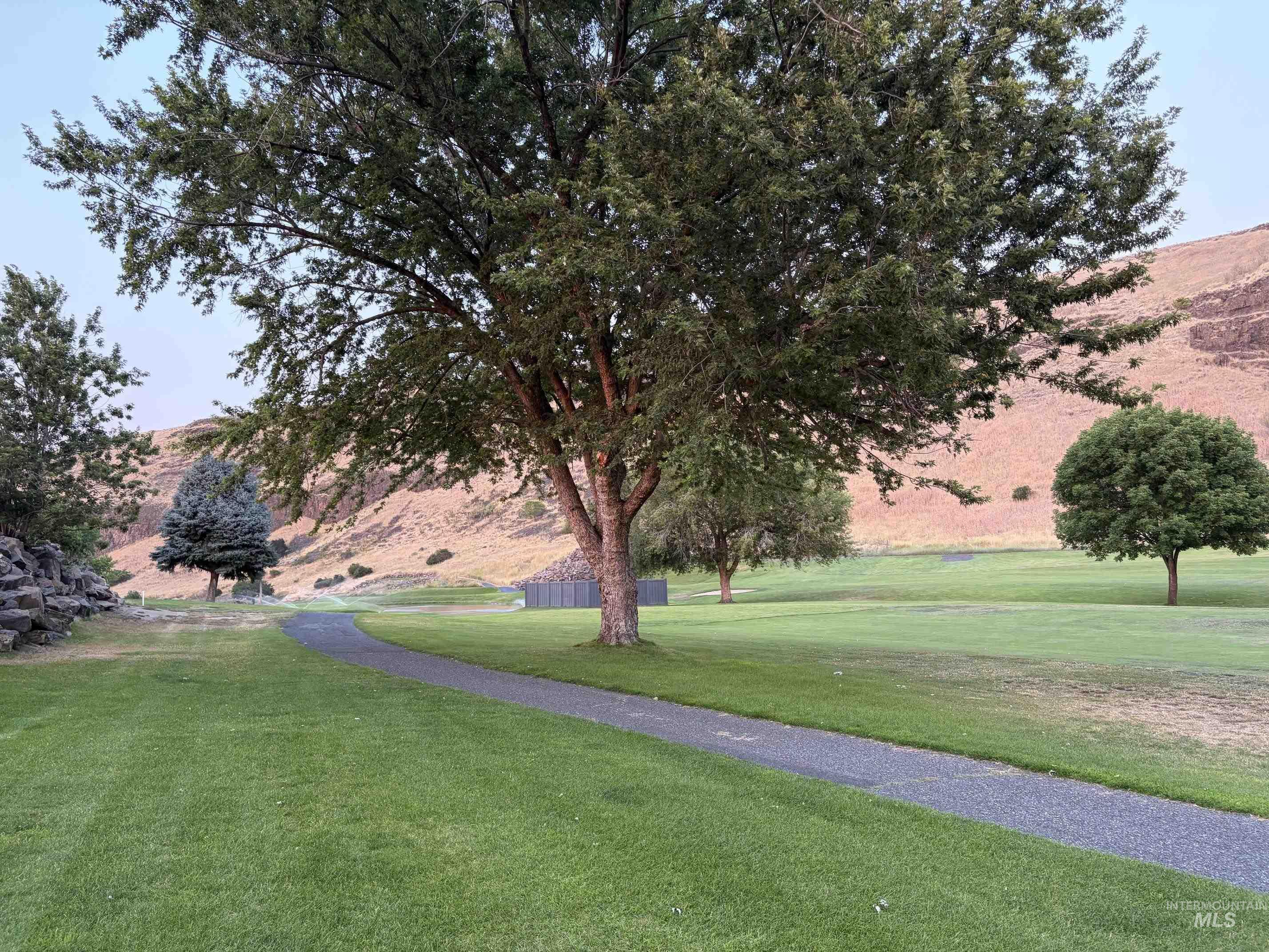 3983 FOOTHILL DR, Lewiston, Idaho 83501, 3 Bedrooms, 3 Bathrooms, Residential For Sale, Price $775,000,MLS 98994732