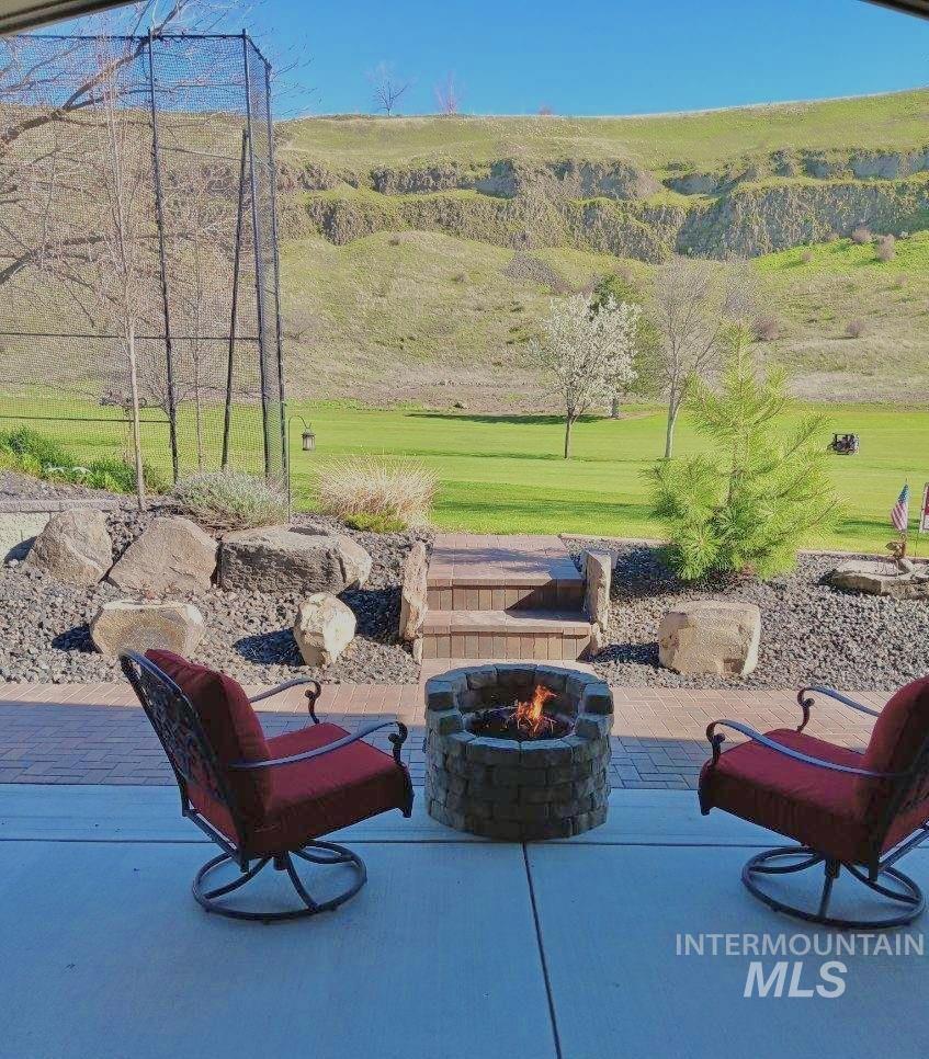 3983 FOOTHILL DR, Lewiston, Idaho 83501, 3 Bedrooms, 3 Bathrooms, Residential For Sale, Price $775,000,MLS 98994732