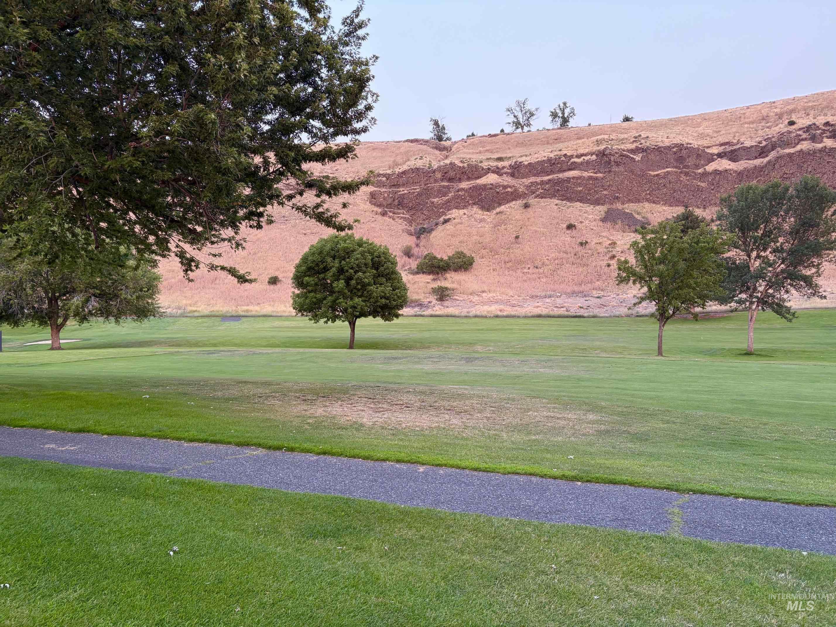 3983 FOOTHILL DR, Lewiston, Idaho 83501, 3 Bedrooms, 3 Bathrooms, Residential For Sale, Price $775,000,MLS 98994732
