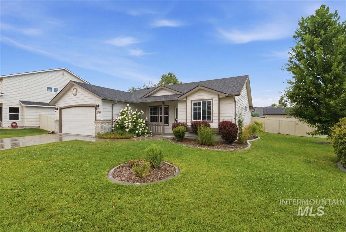 10335 W Wyatt Earp Drive, Star, Idaho 83669, 4 Bedrooms, 2 Bathrooms, Residential For Sale, Price $465,500, 98994737