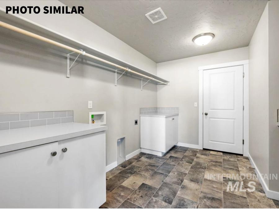 1360 Dawn St., Weiser, Idaho 83672, 3 Bedrooms, 2 Bathrooms, Residential For Sale, Price $425,699, 98994738