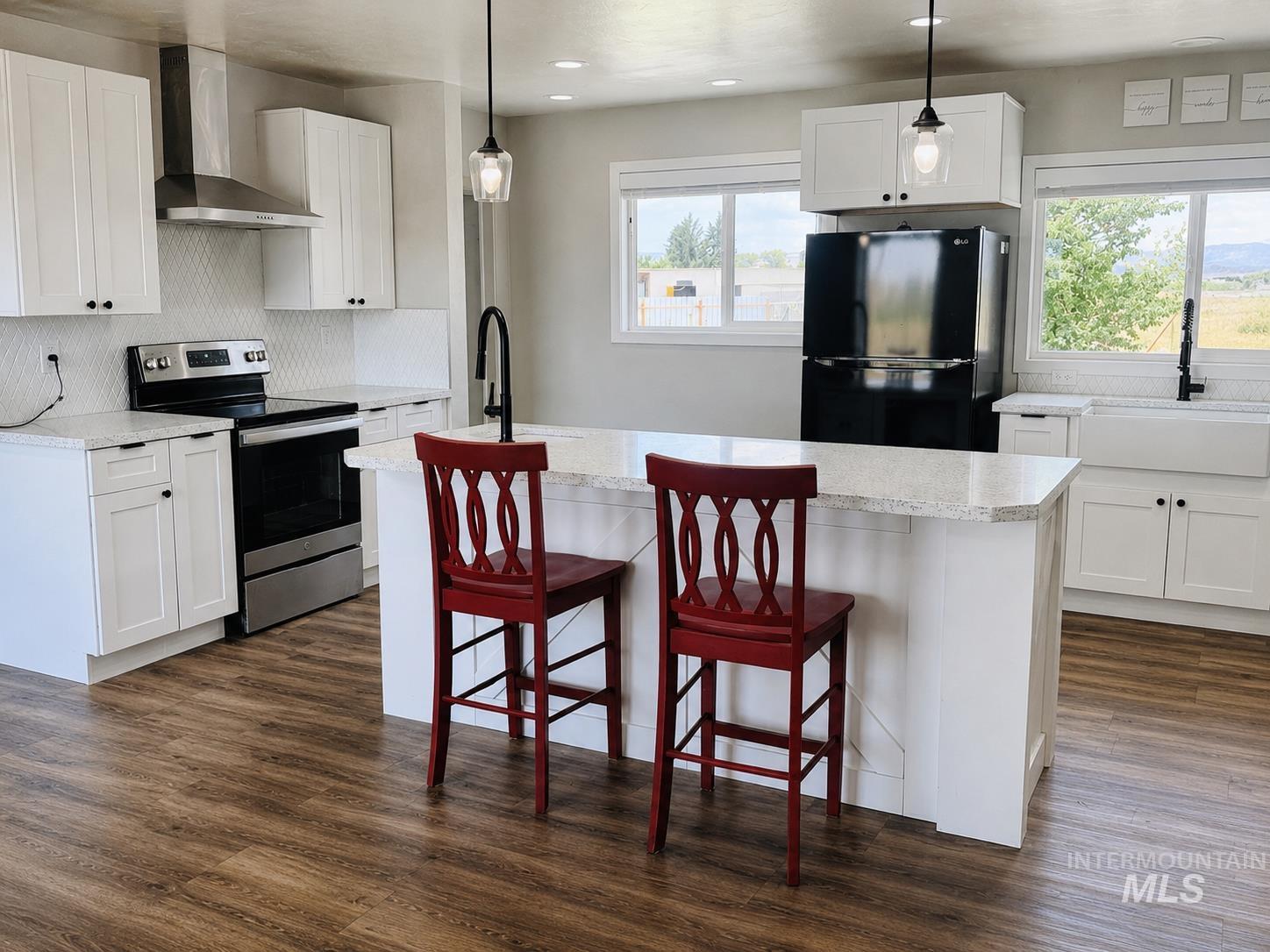 513 W 2100 S, Oakley, Idaho 83346, 5 Bedrooms, 3.5 Bathrooms, Residential For Sale, Price $399,000,MLS 98994750