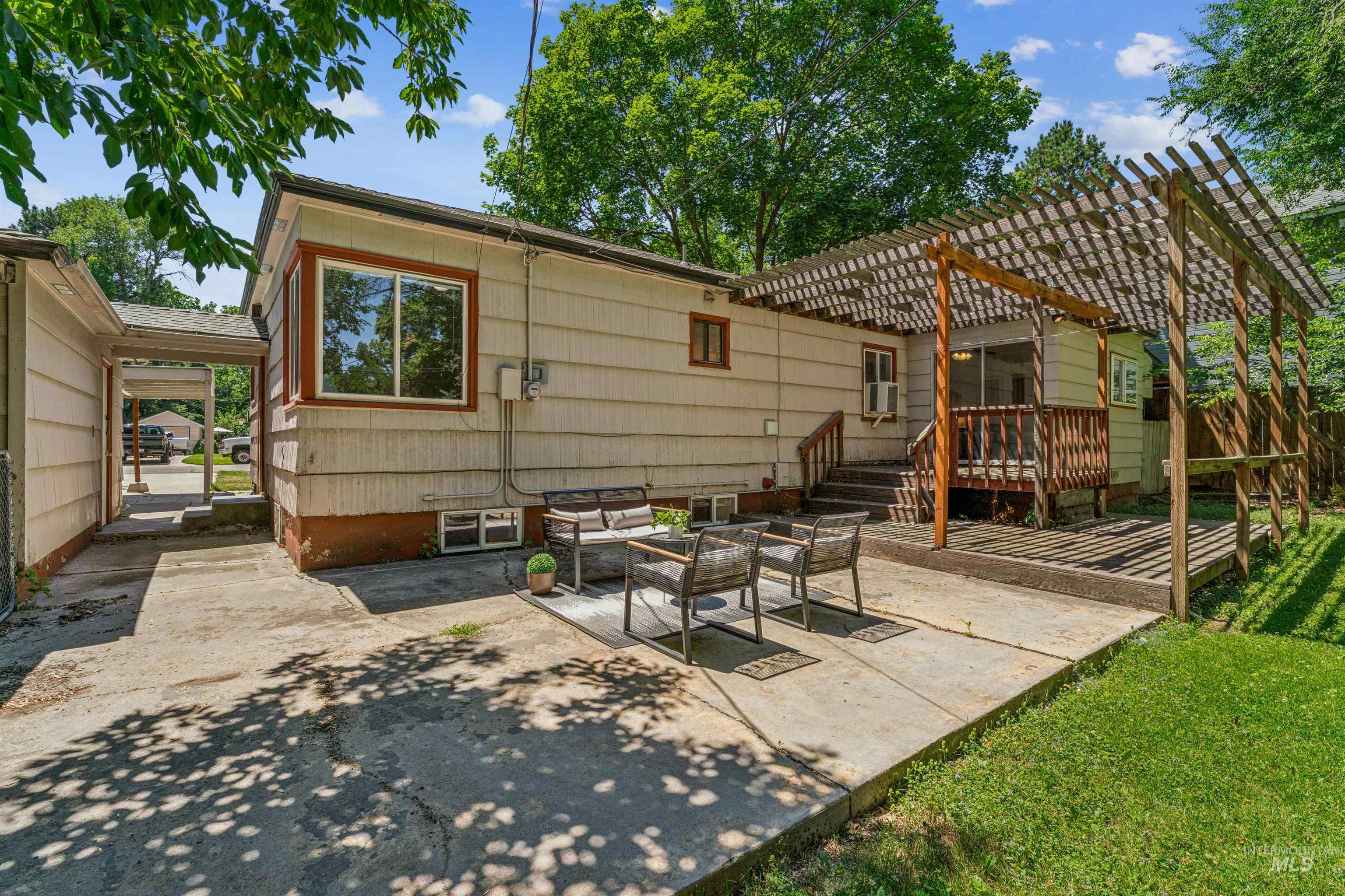3004 W Teton St, Boise, Idaho 83705, 4 Bedrooms, 2 Bathrooms, Residential For Sale, Price $475,000, 98994755