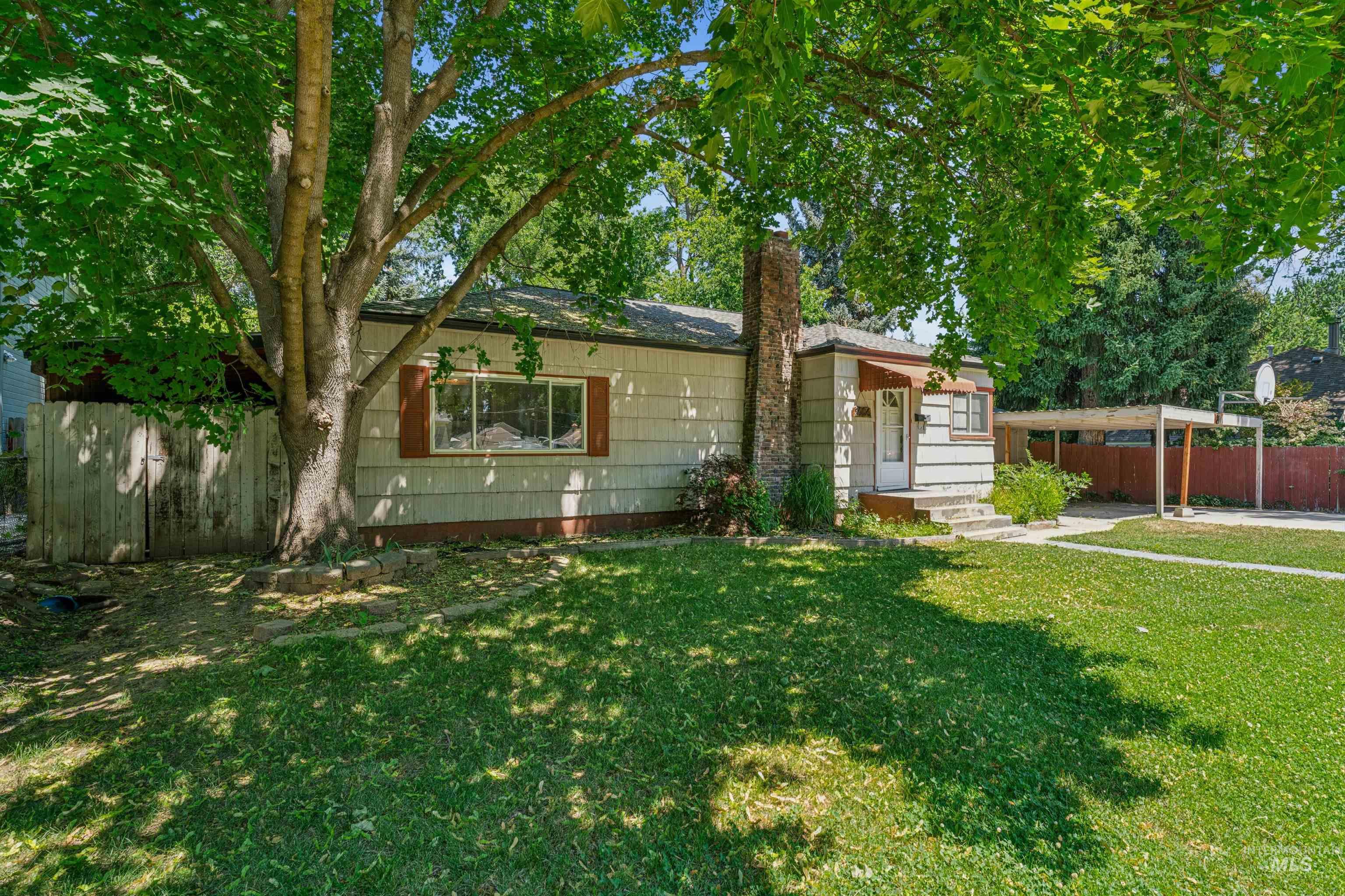 3004 W Teton St, Boise, Idaho 83705, 4 Bedrooms, 2 Bathrooms, Residential For Sale, Price $475,000, 98994755