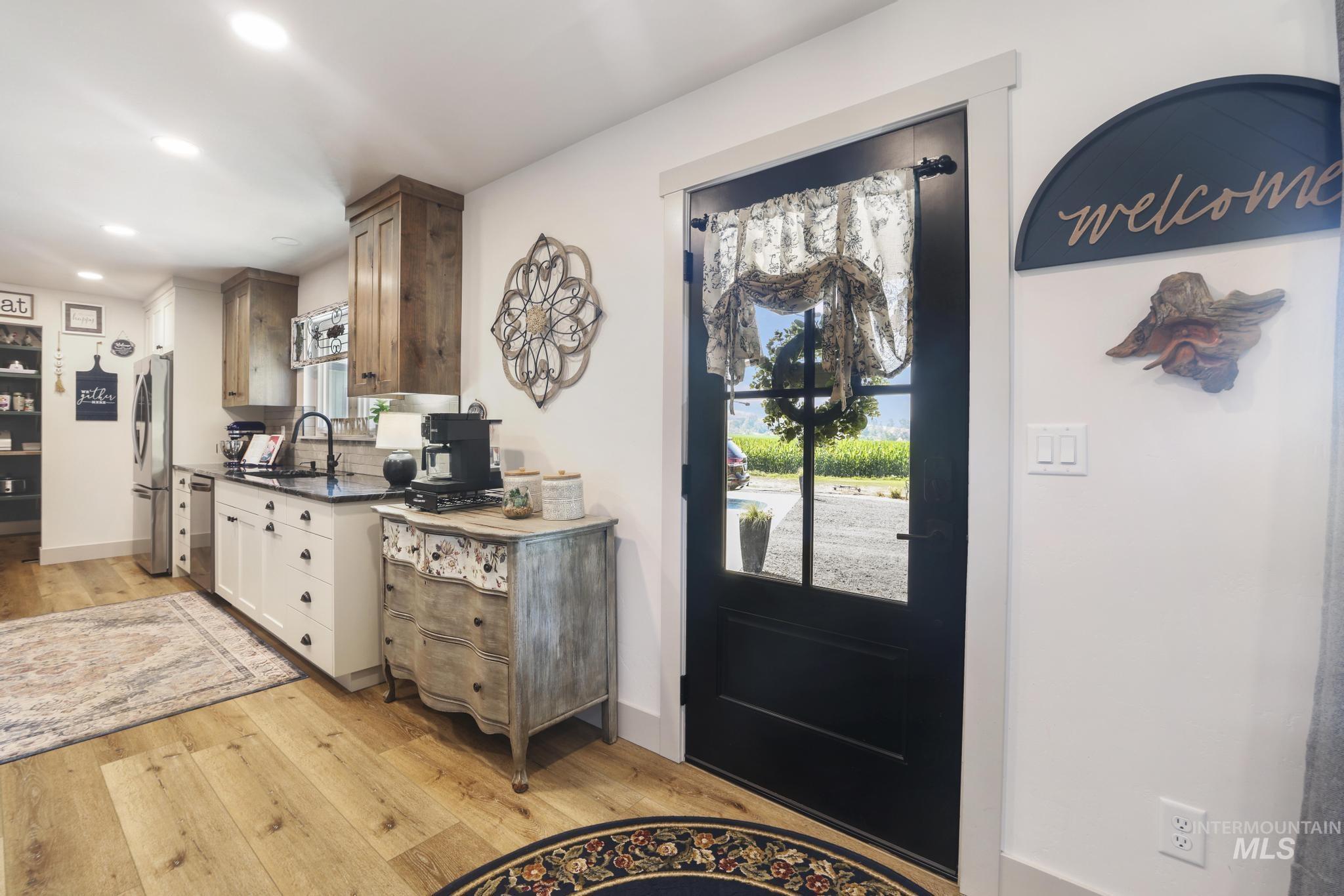 254 S 100 w, Jerome, Idaho 83338, 4 Bedrooms, 2 Bathrooms, Residential For Sale, Price $549,000, 98994759