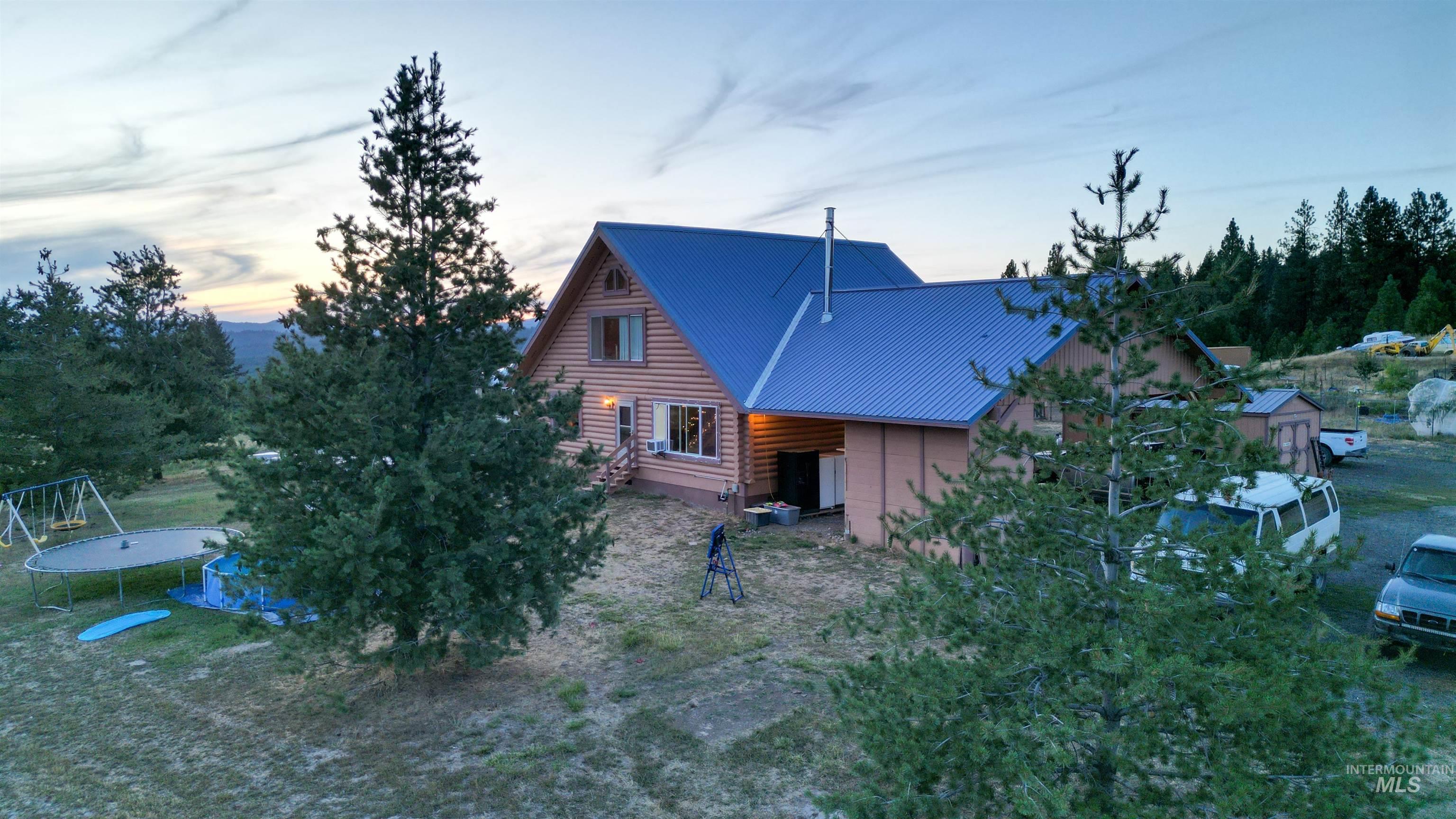 1321 Gold Hill Rd, Princeton, Idaho 83857, 3 Bedrooms, 3 Bathrooms, Residential For Sale, Price $760,000,MLS 98994760