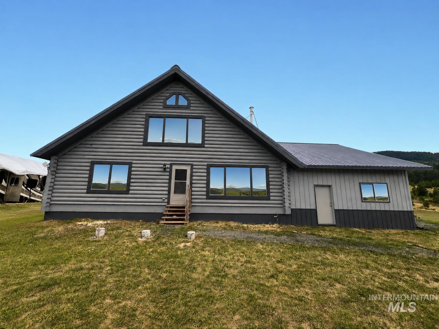1321 Gold Hill Rd, Princeton, Idaho 83857, 3 Bedrooms, 3 Bathrooms, Residential For Sale, Price $760,000, 98994760