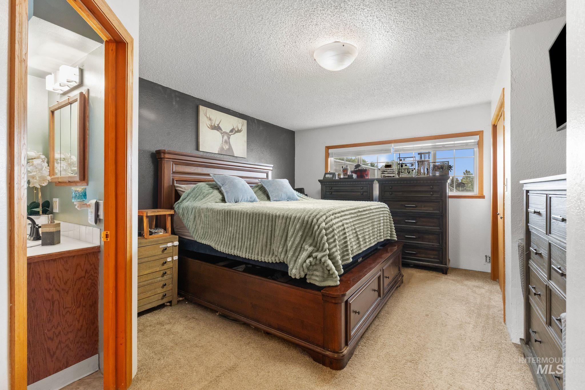 2119 Ripon Ave., Lewiston, Idaho 83501, 3 Bedrooms, 2 Bathrooms, Residential For Sale, Price $425,000, 98994766