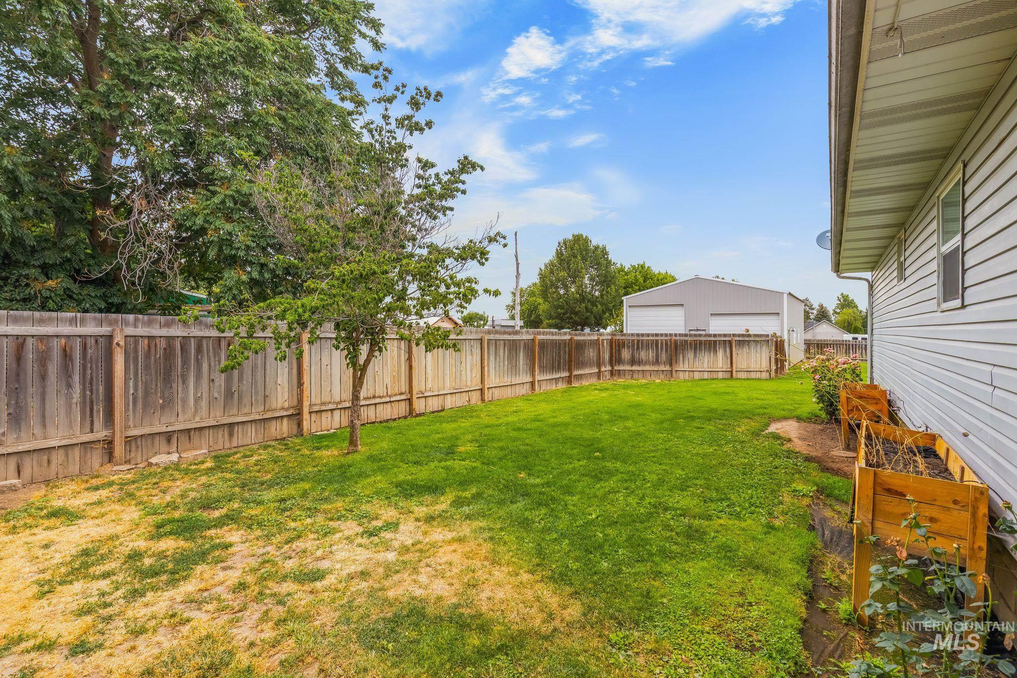 2119 Ripon Ave., Lewiston, Idaho 83501, 3 Bedrooms, 2 Bathrooms, Residential For Sale, Price $425,000, 98994766
