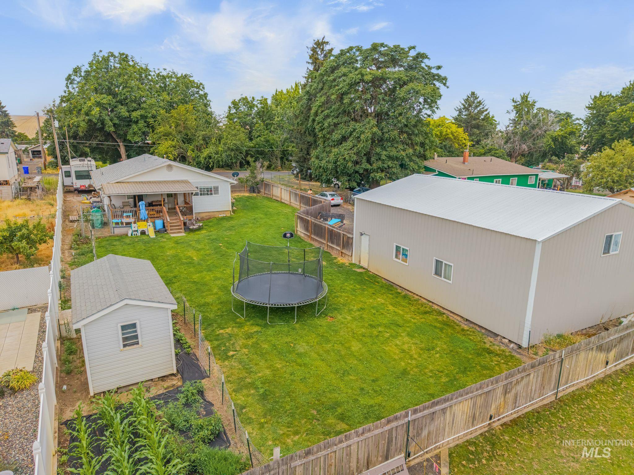 2119 Ripon Ave., Lewiston, Idaho 83501, 3 Bedrooms, 2 Bathrooms, Residential For Sale, Price $425,000, 98994766
