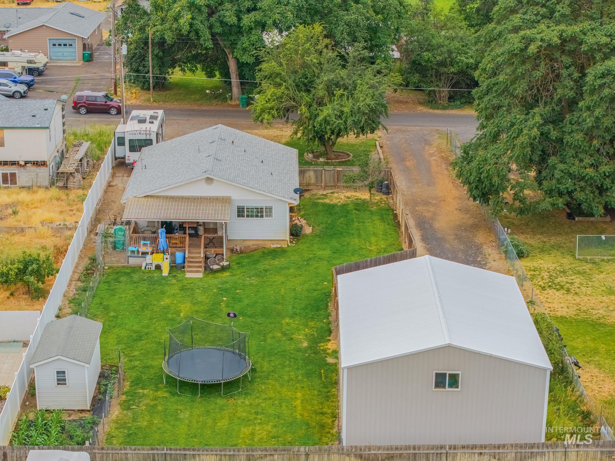 2119 Ripon Ave., Lewiston, Idaho 83501, 3 Bedrooms, 2 Bathrooms, Residential For Sale, Price $425,000, 98994766