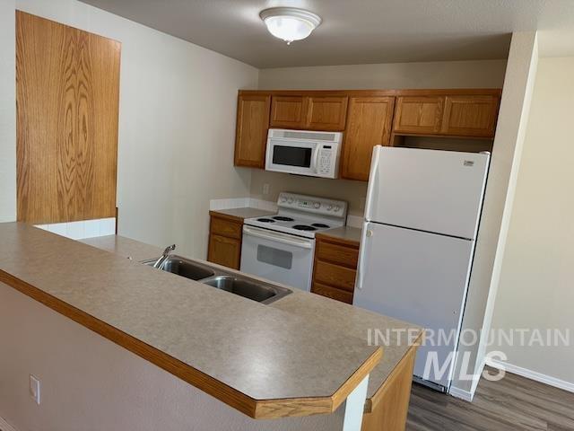 158 N Seafury Ln Apt 101, Boise, Idaho 83704, 3 Bedrooms, 2 Bathrooms, Rental For Rent, Price $1,900,MLS 98994770