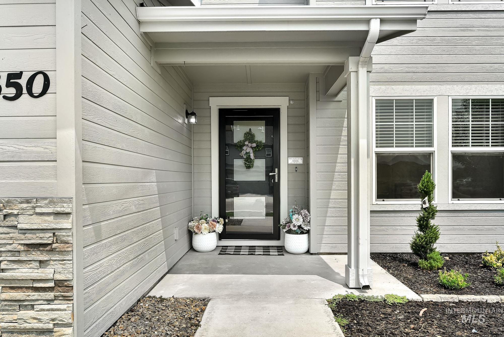 10350 Longtail Dr, Nampa, Idaho 83687, 6 Bedrooms, 2.5 Bathrooms, Residential For Sale, Price $499,900,MLS 98994773
