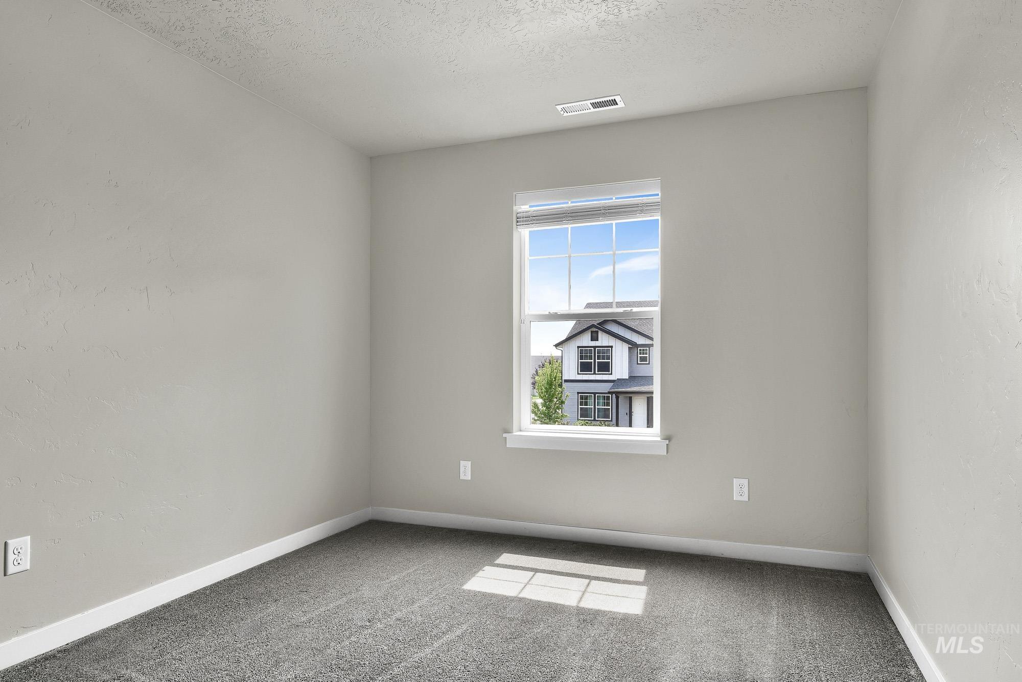 10350 Longtail Dr, Nampa, Idaho 83687, 6 Bedrooms, 2.5 Bathrooms, Residential For Sale, Price $499,900,MLS 98994773