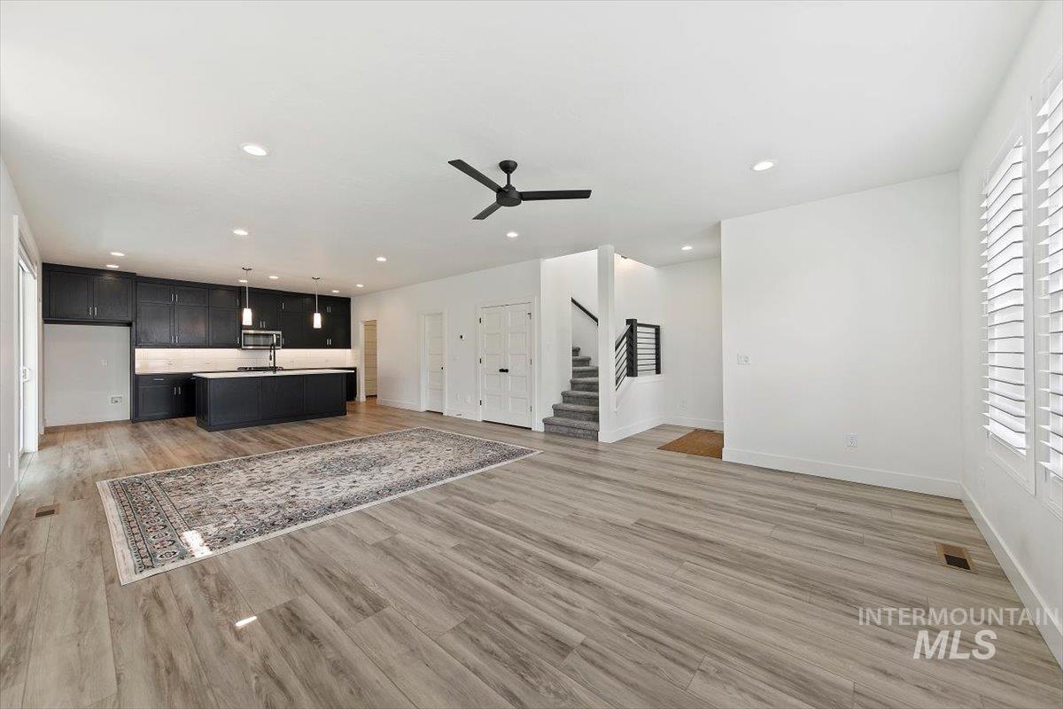 1811 E Knobcone Drive, Meridian, Idaho 83642, 3 Bedrooms, 2.5 Bathrooms, Residential For Sale, Price $549,990, 98994774