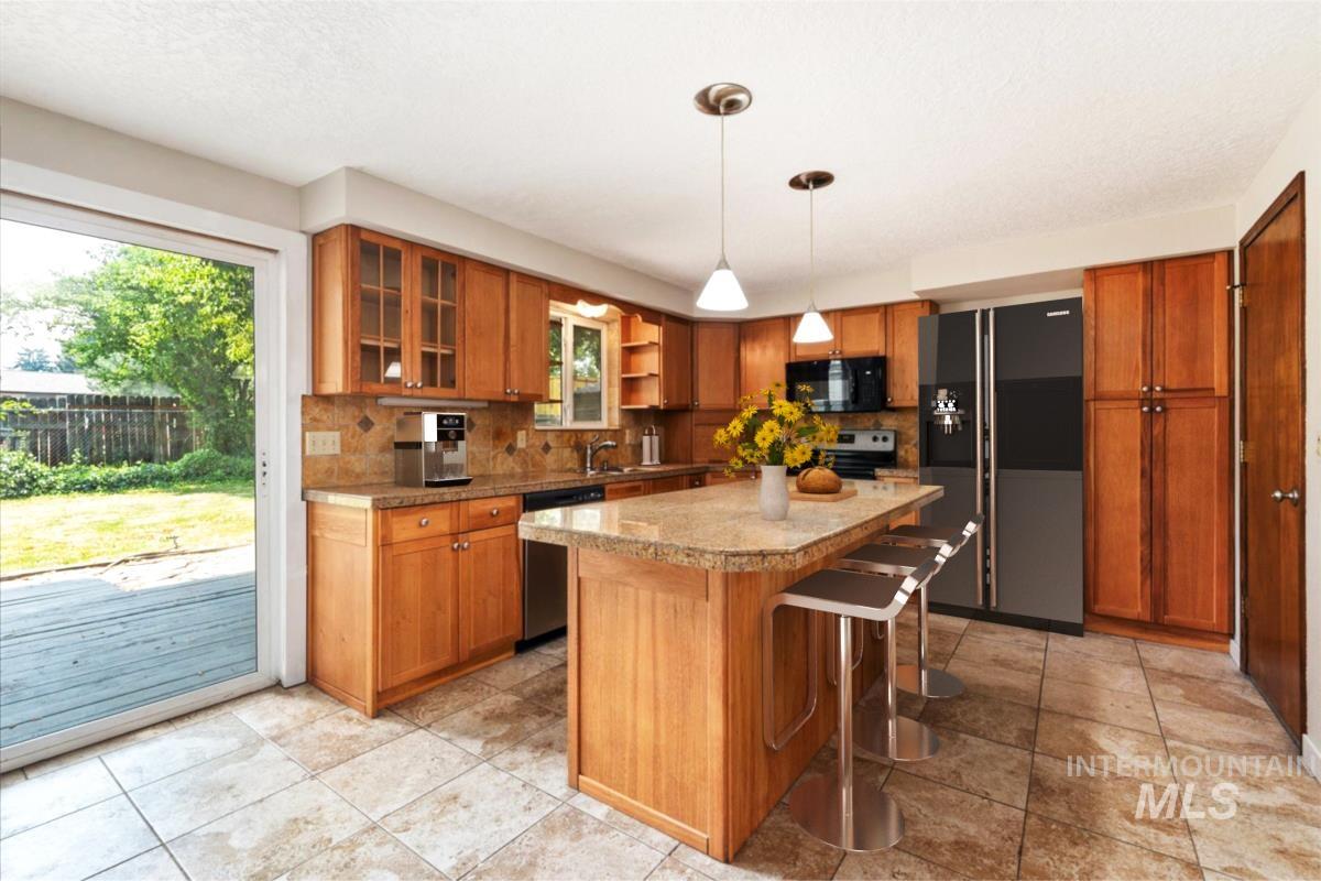 7505 W Snohomish St, Boise, Idaho 83709, 3 Bedrooms, 2 Bathrooms, Residential For Sale, Price $428,900,MLS 98994775