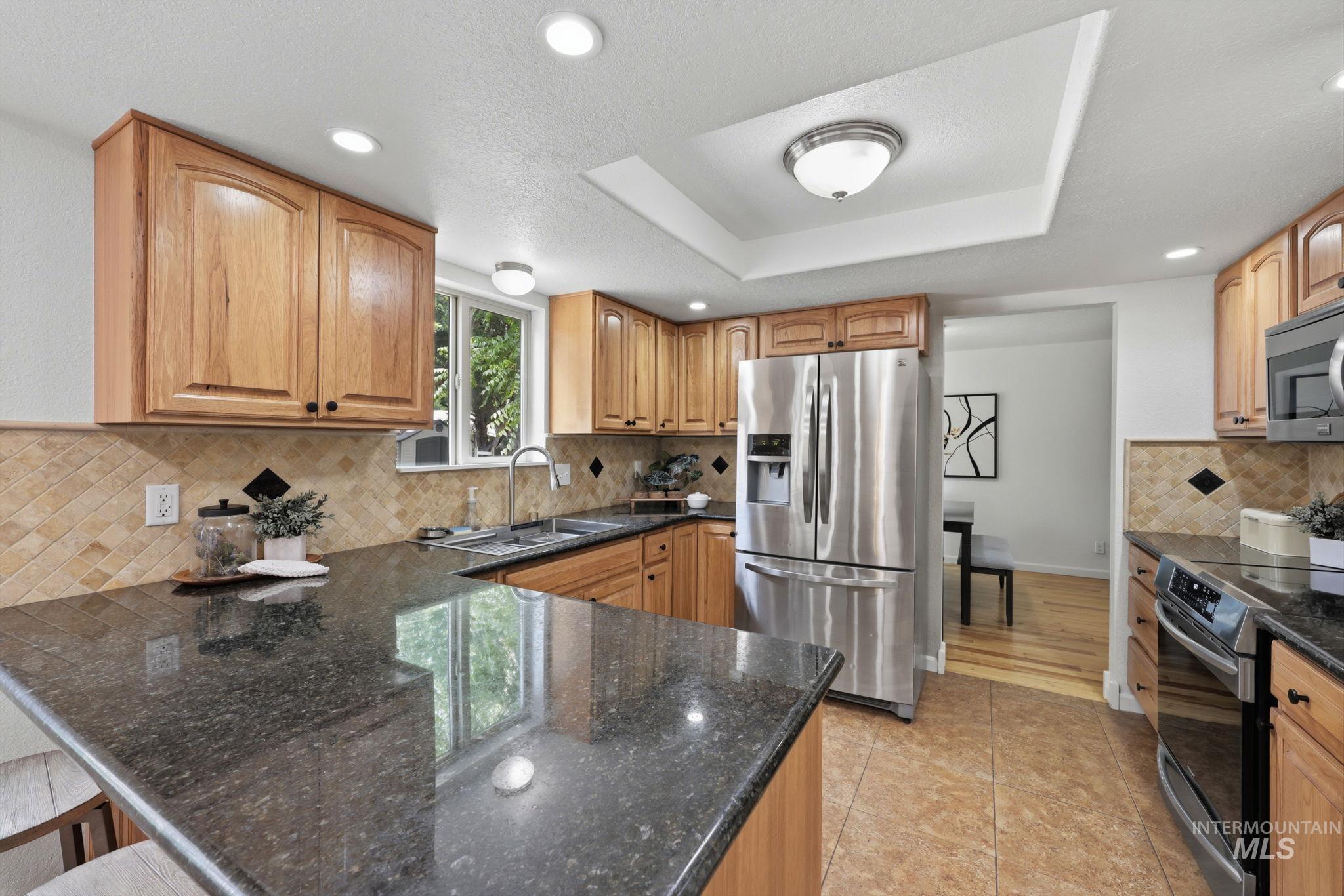 3911 S Pittsfield Way, Boise, Idaho 83706, 3 Bedrooms, 2.5 Bathrooms, Residential For Sale, Price $600,000, 98994778