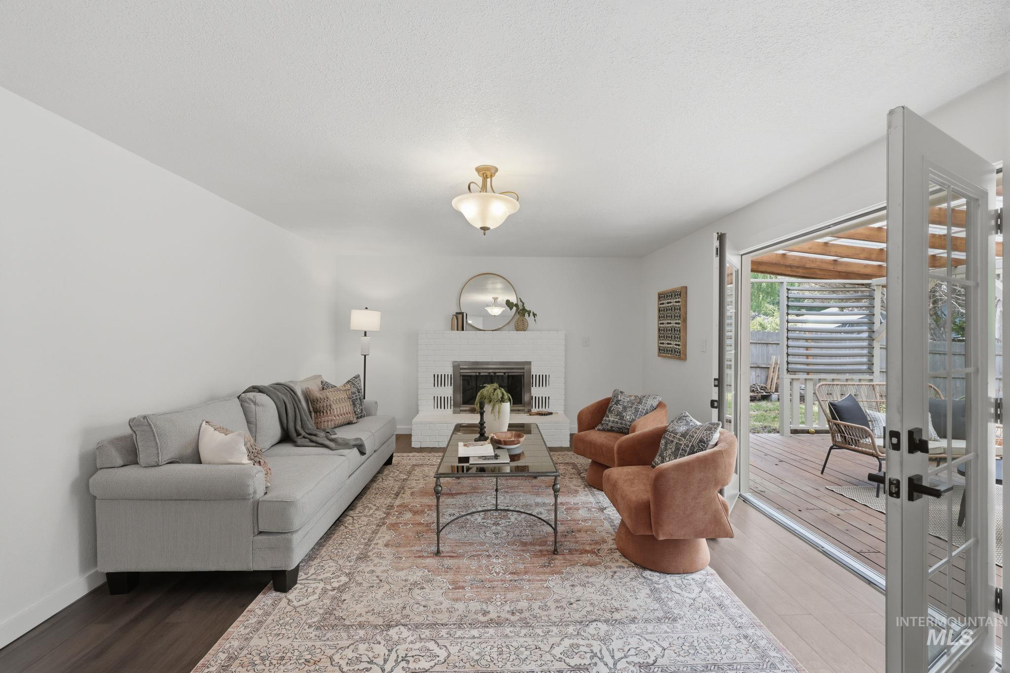 3911 S Pittsfield Way, Boise, Idaho 83706, 3 Bedrooms, 2.5 Bathrooms, Residential For Sale, Price $600,000, 98994778