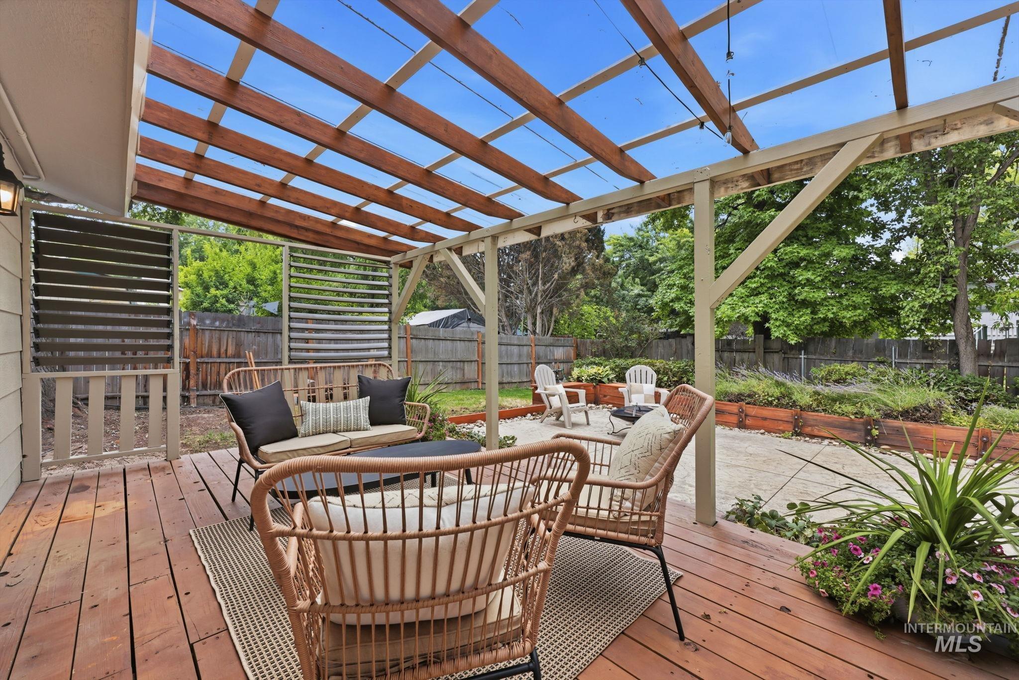 3911 S Pittsfield Way, Boise, Idaho 83706, 3 Bedrooms, 2.5 Bathrooms, Residential For Sale, Price $600,000, 98994778