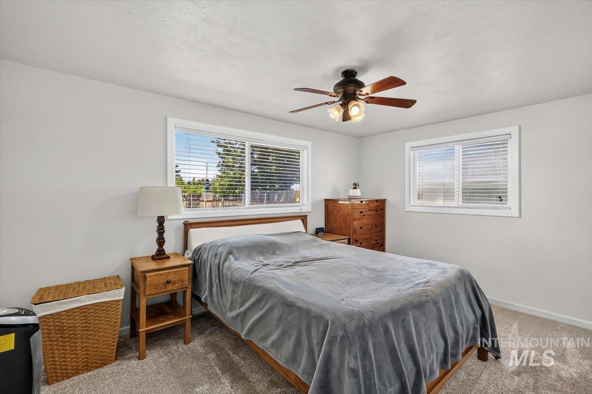 1216 Vista Dr, Emmett, Idaho 83617, 4 Bedrooms, 1.5 Bathrooms, Residential For Sale, Price $365,000, 98994780