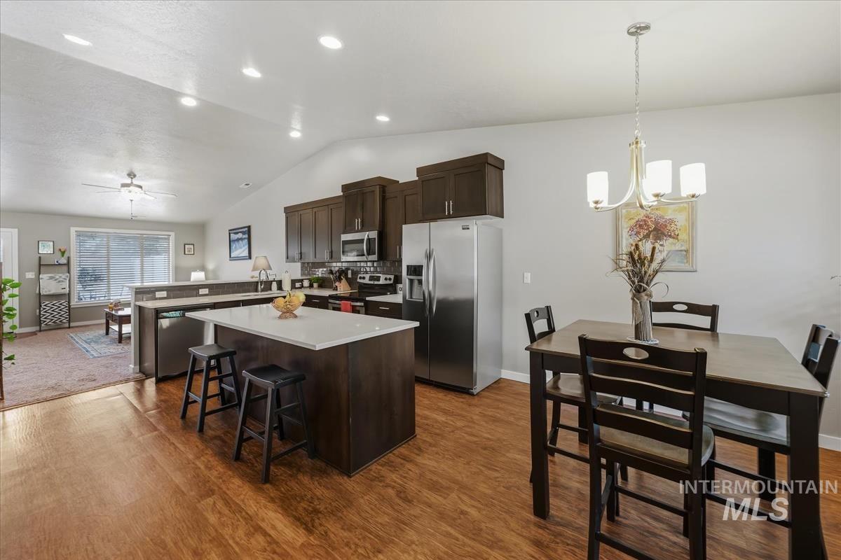 2727 E Apricot Dr, Meridian, Idaho 83646, 3 Bedrooms, 2 Bathrooms, Residential For Sale, Price $410,000, 98994782