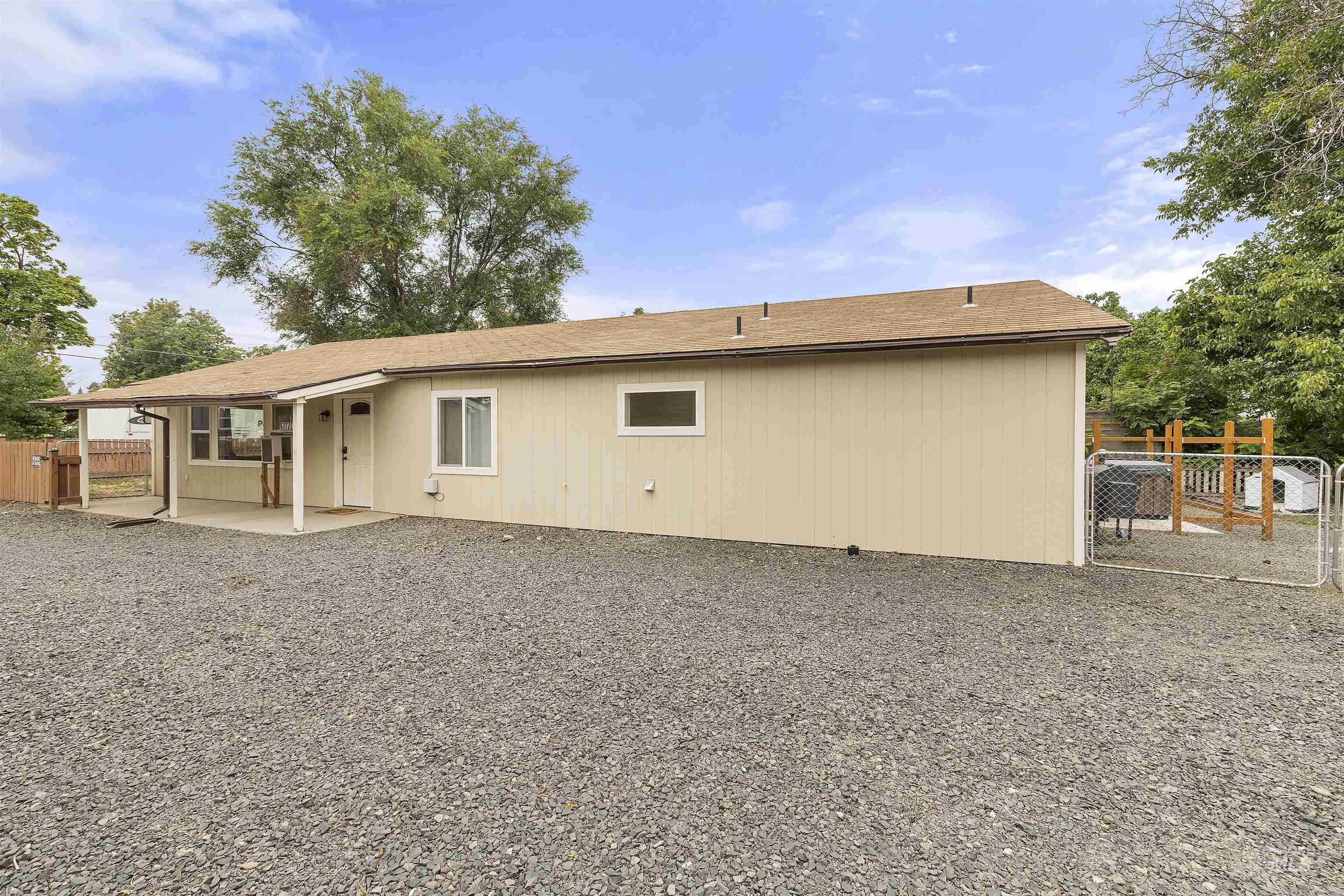 619 Burrell Ave, Lewiston, Idaho 83501, 3 Bedrooms, 2 Bathrooms, Residential For Sale, Price $380,000, 98994783