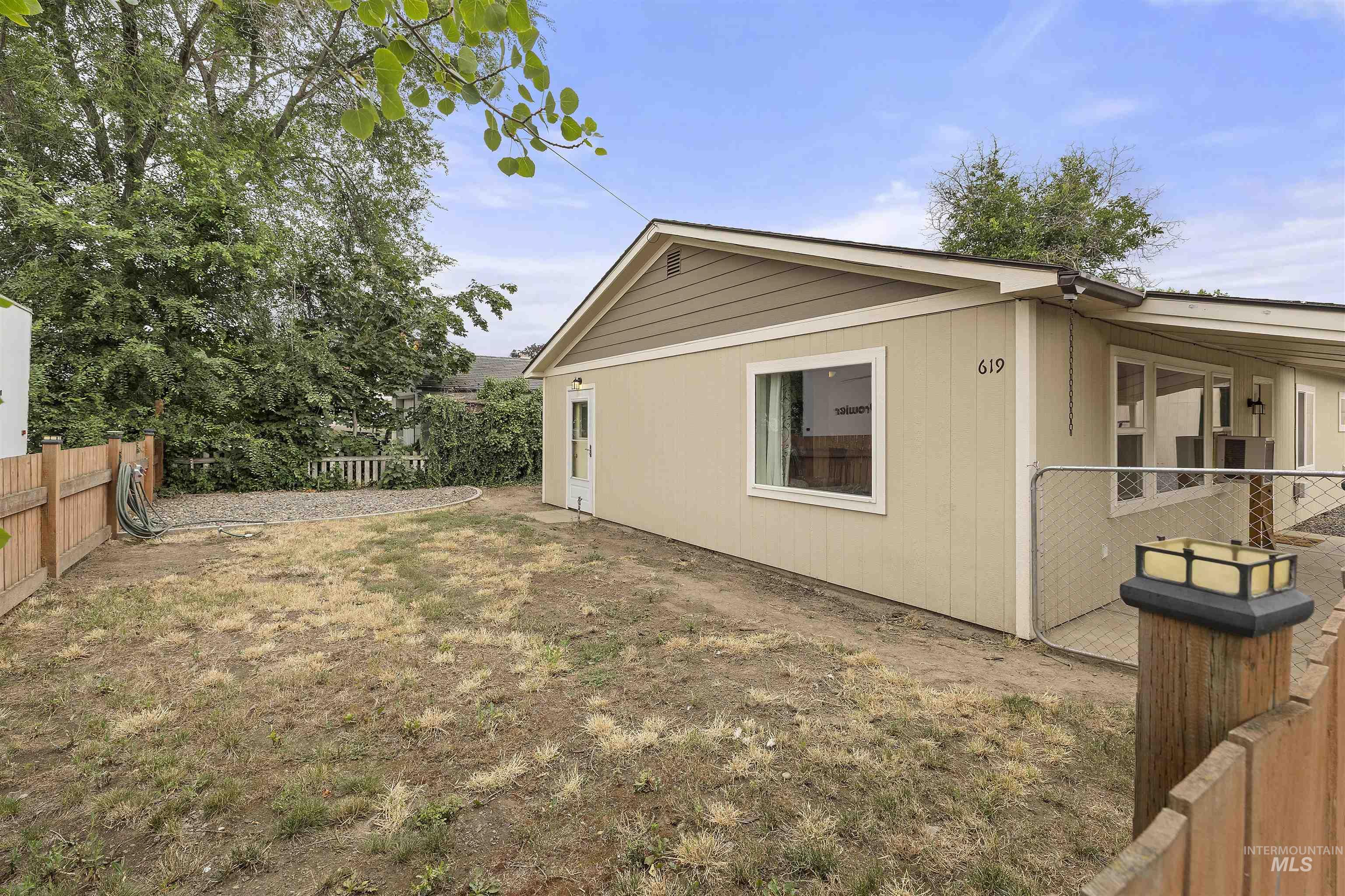 619 Burrell Ave, Lewiston, Idaho 83501, 3 Bedrooms, 2 Bathrooms, Residential For Sale, Price $380,000, 98994783