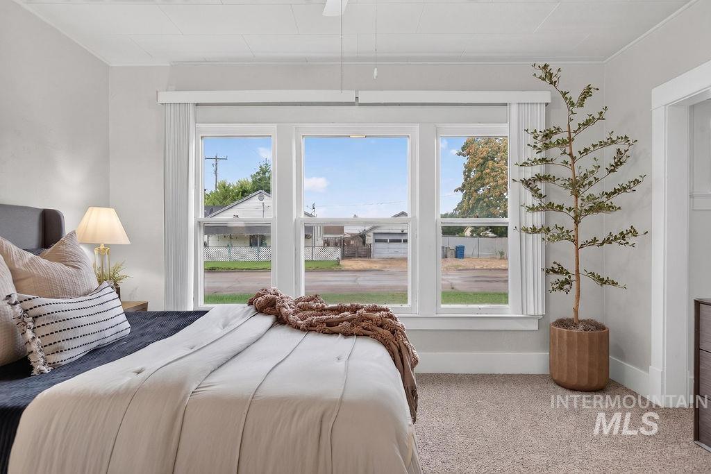 2103 Lincoln St, Caldwell, Idaho 83605, 3 Bedrooms, 1 Bathroom, Residential For Sale, Price $379,000, 98994784