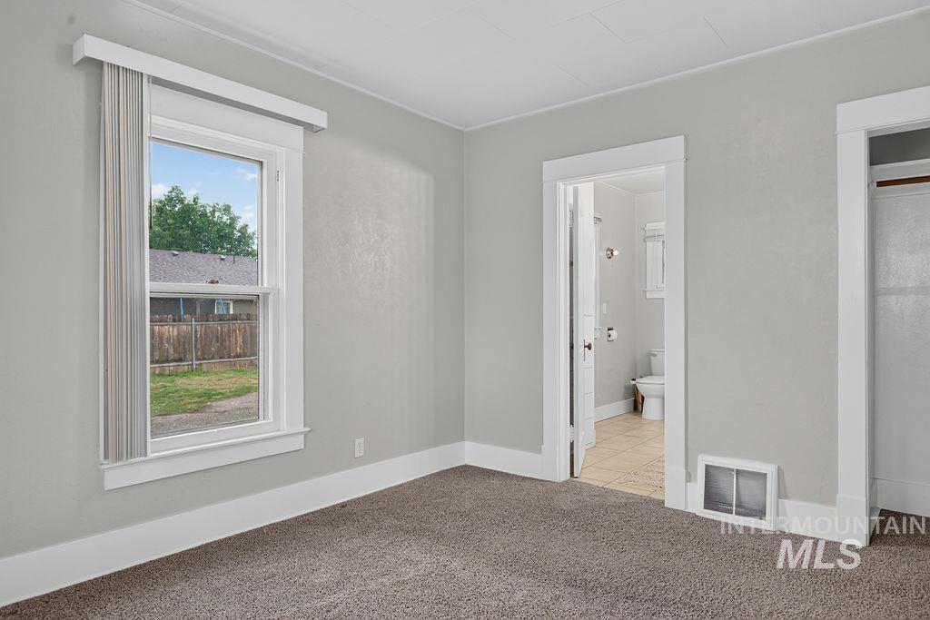 2103 Lincoln St, Caldwell, Idaho 83605, 3 Bedrooms, 1 Bathroom, Residential For Sale, Price $379,000, 98994784
