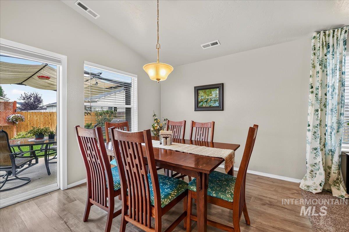 11803 Penobscot St, Caldwell, Idaho 83605, 3 Bedrooms, 2 Bathrooms, Residential For Sale, Price $374,900, 98994789