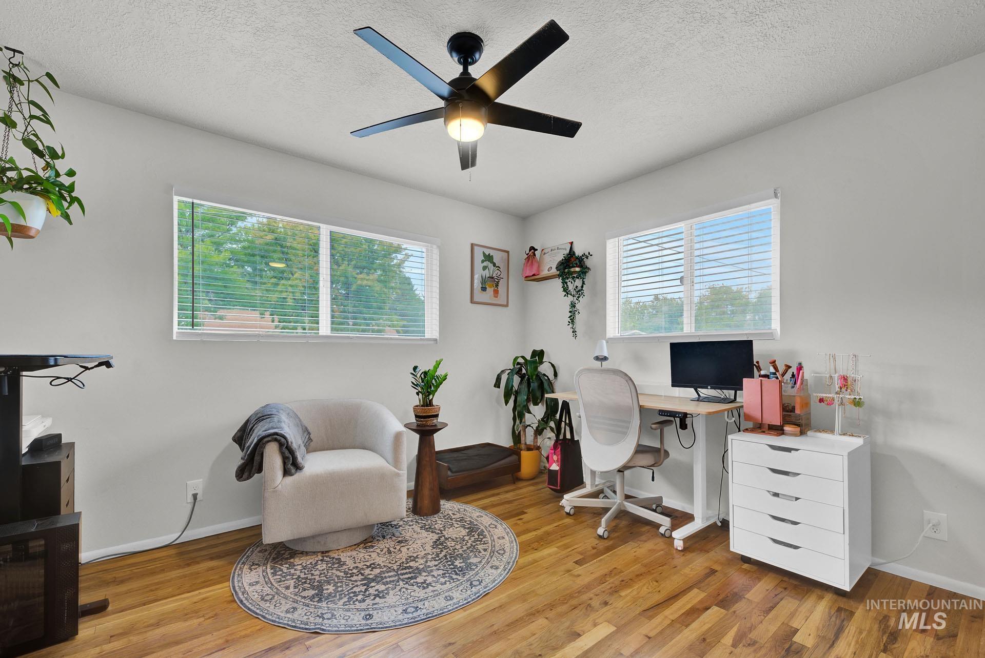220 N Owyhee Street, Boise, Idaho 83706, 2 Bedrooms, 1 Bathroom, Residential Income For Sale, Price $685,000,MLS 98994790