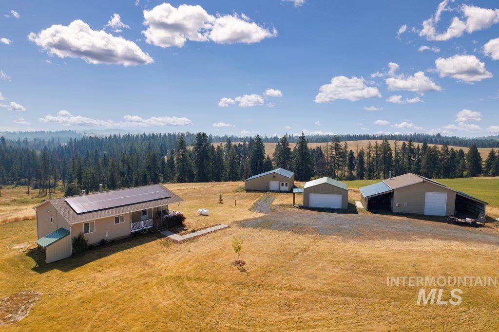 1028 Granlund Rd, Troy, Idaho 83871, 4 Bedrooms, 2 Bathrooms, Residential For Sale, Price $750,000,MLS 98994791