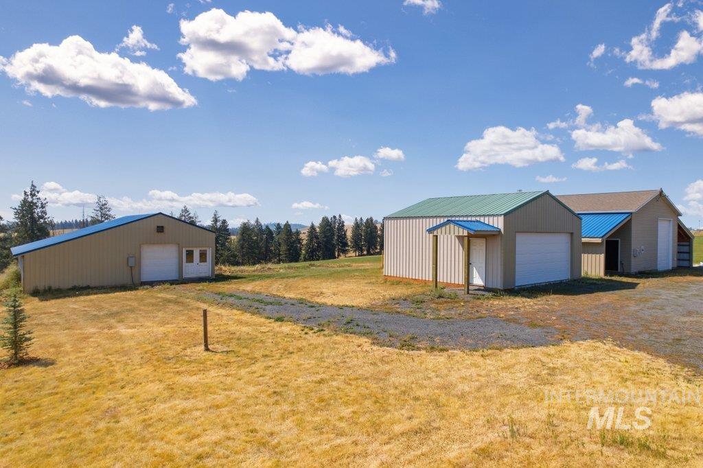 1028 Granlund Rd, Troy, Idaho 83871, 4 Bedrooms, 2 Bathrooms, Residential For Sale, Price $750,000,MLS 98994791